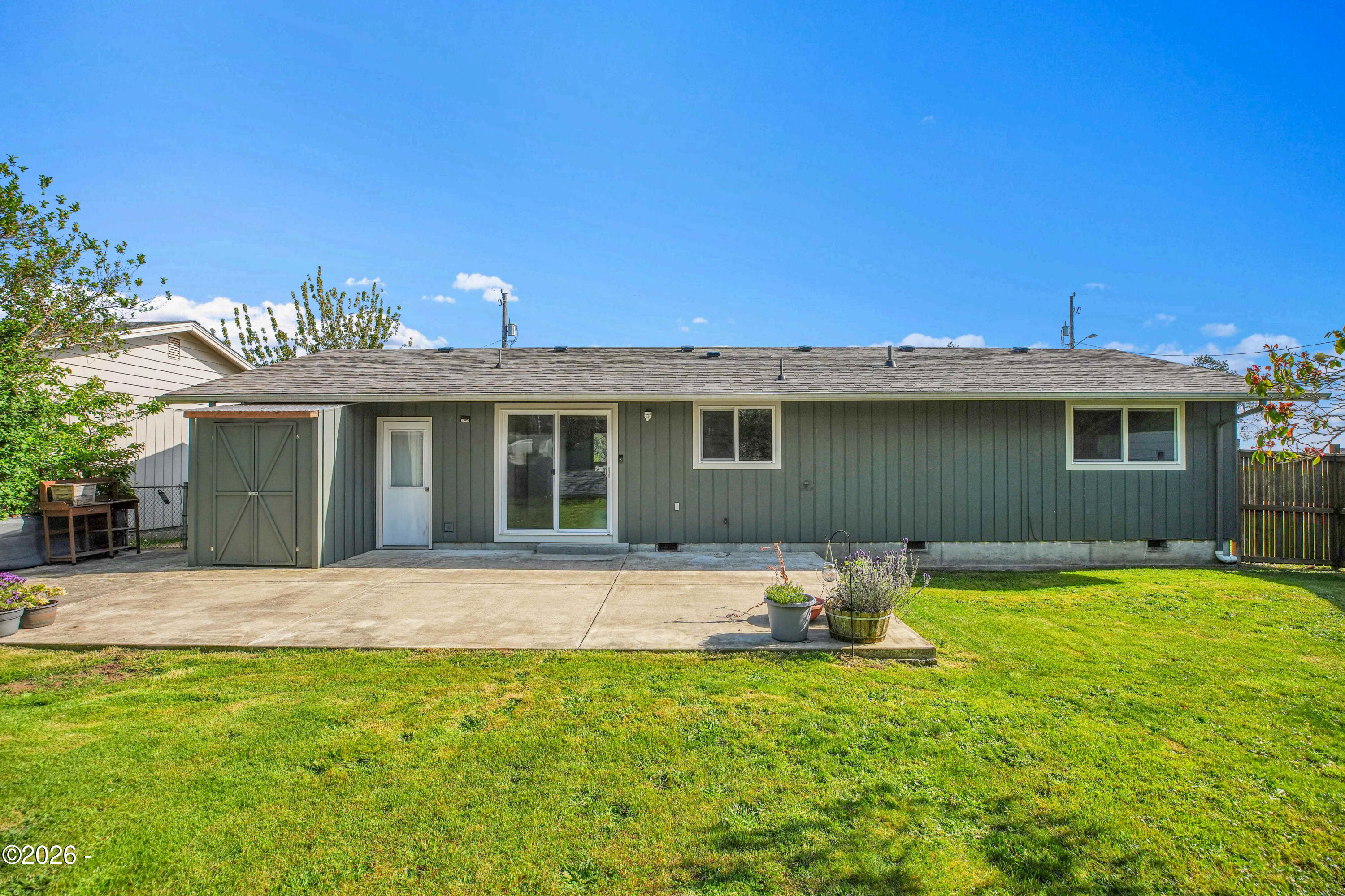 338 NE San-Bay-O Circle