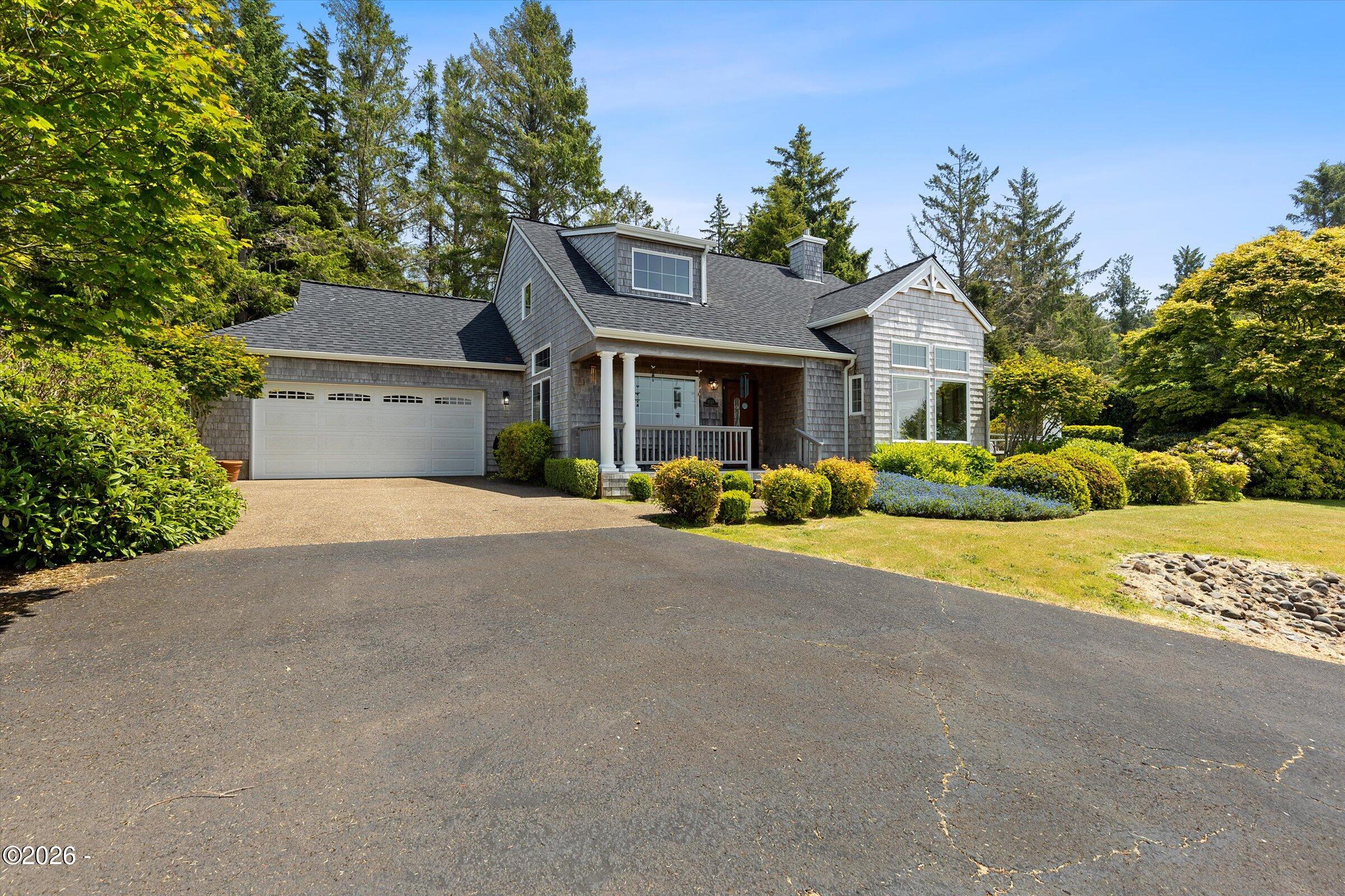 6535 Pacific Overlook Drive
