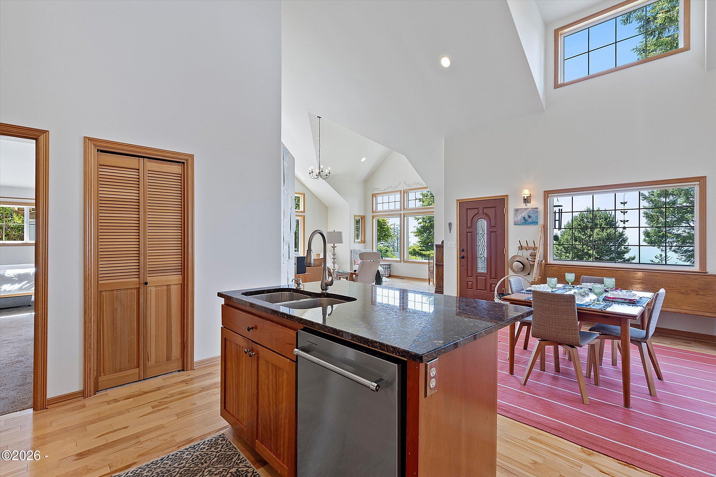 6535 Pacific Overlook Drive