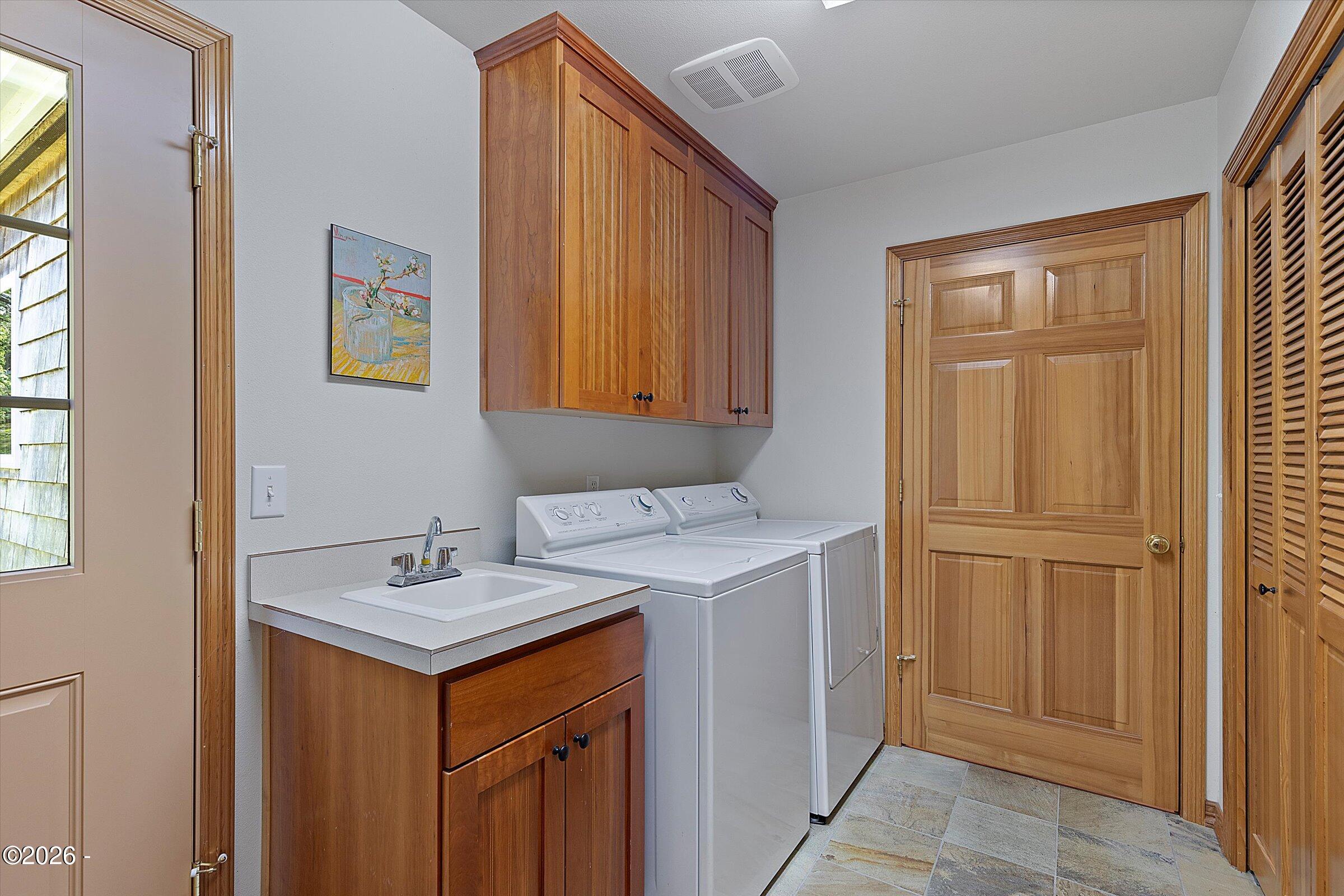 6535 Pacific Overlook Drive
