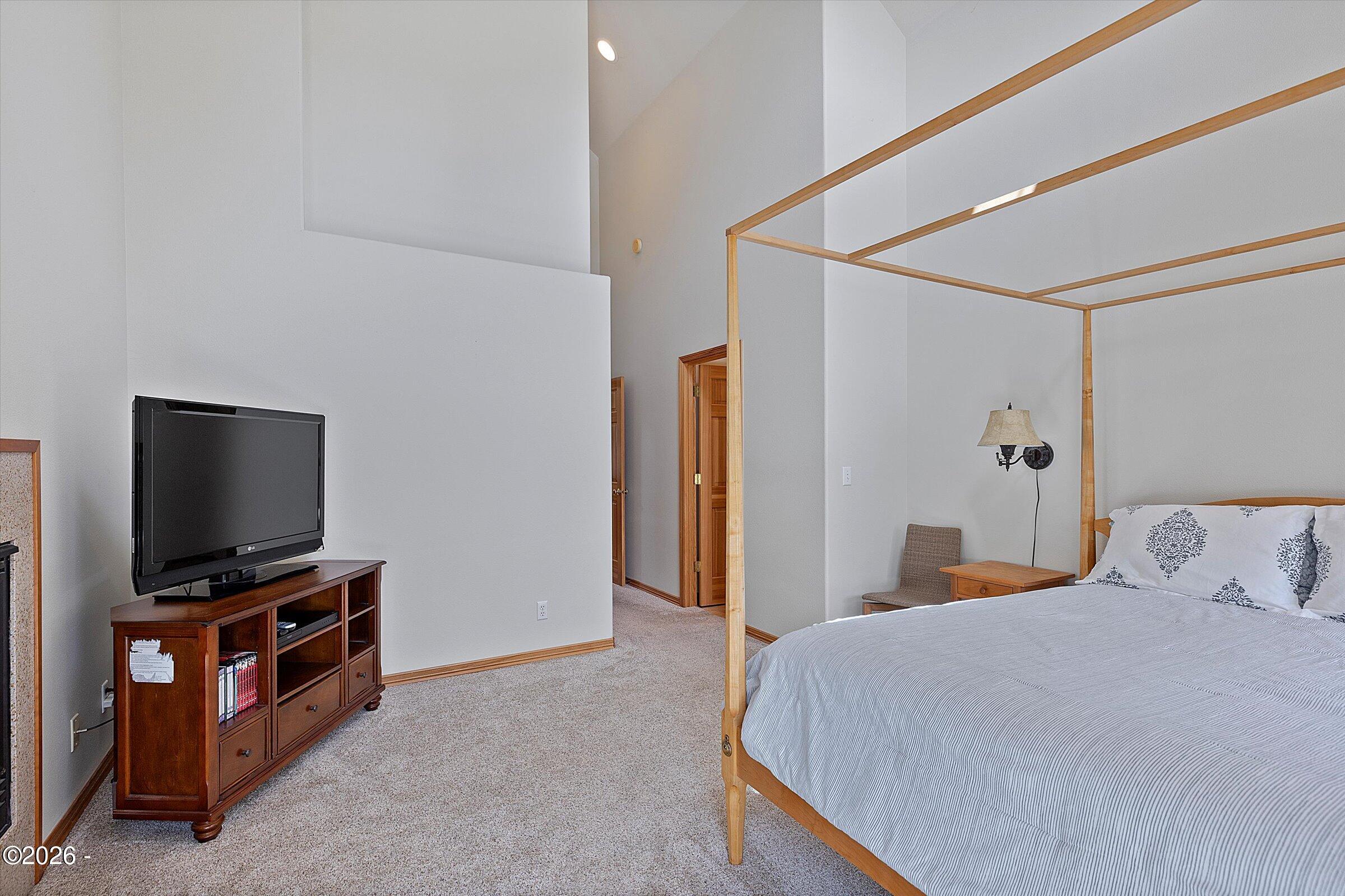 6535 Pacific Overlook Drive