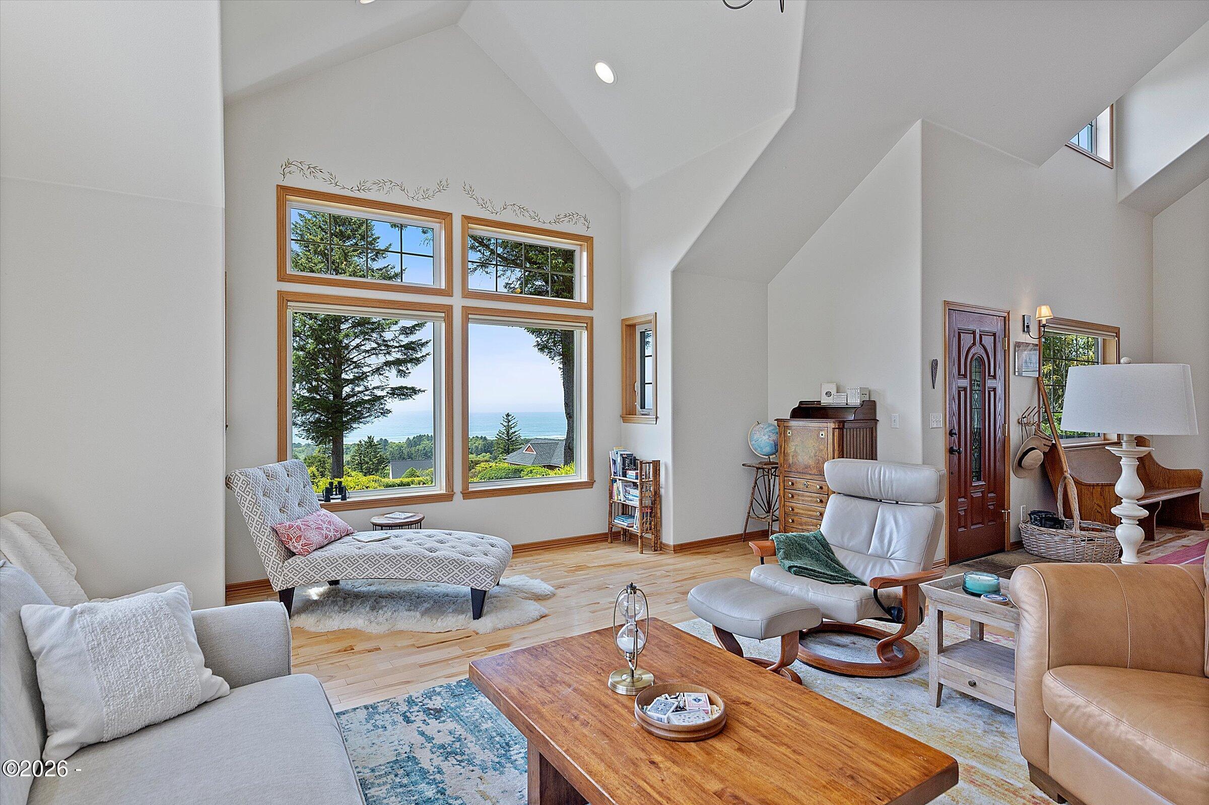 6535 Pacific Overlook Drive