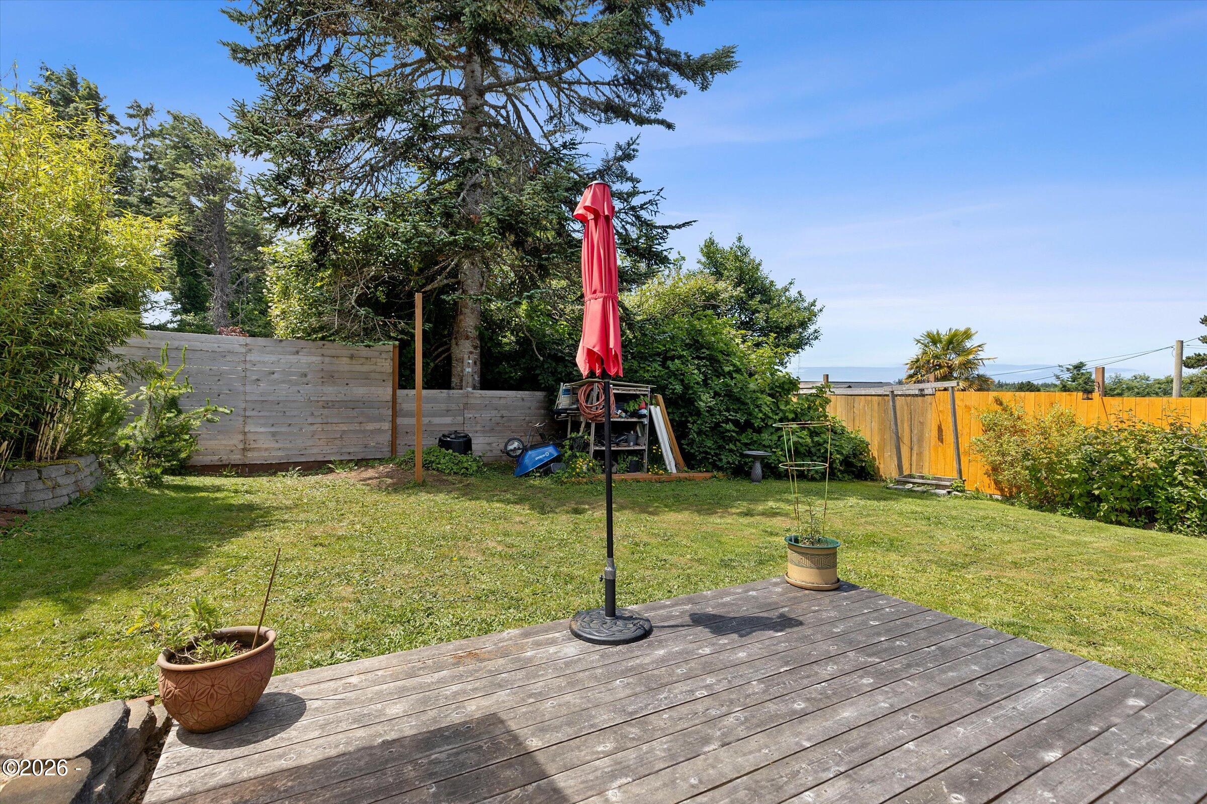 1315 SE Oar Avenue, 1 & 2