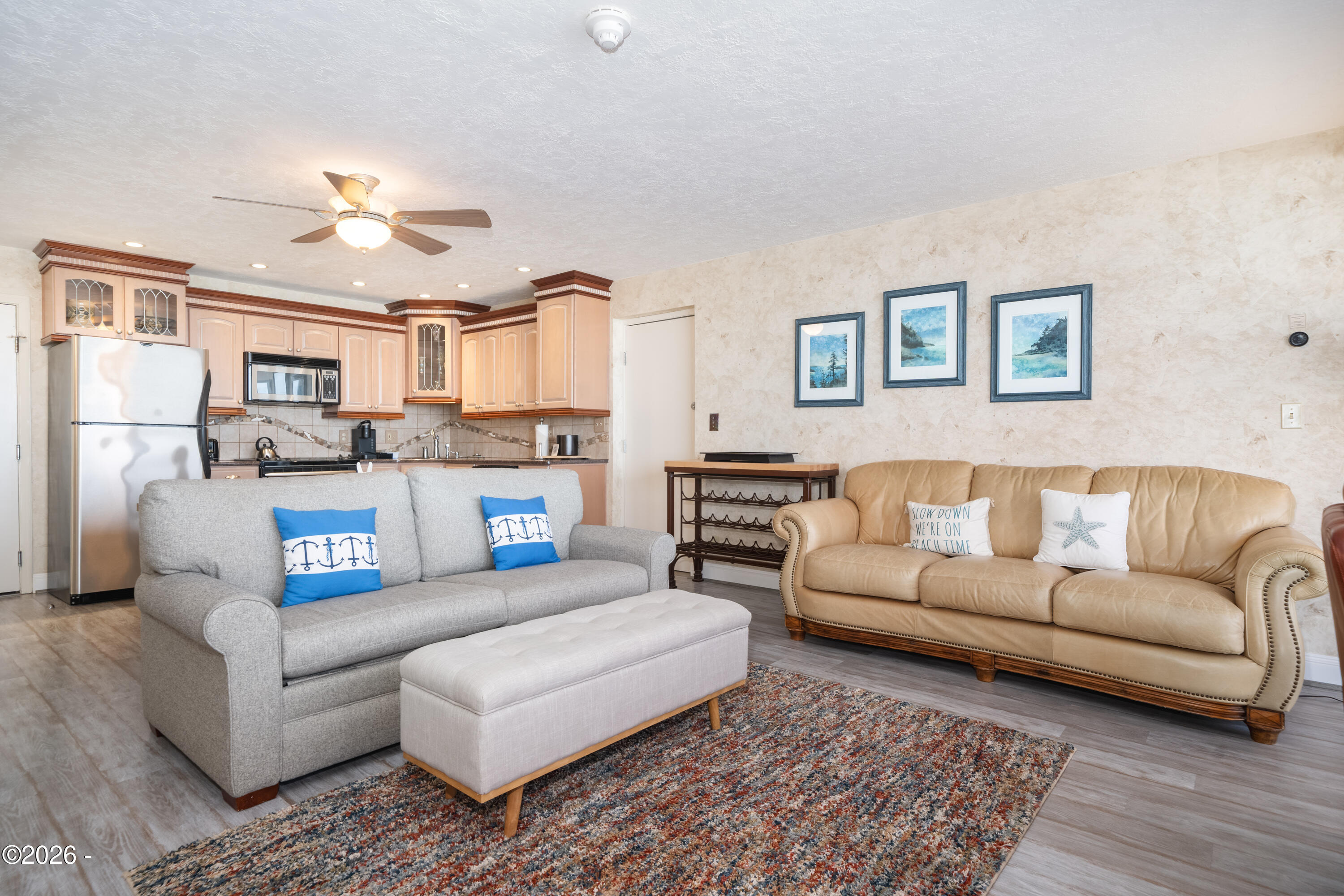 4009 SE Hwy 101, 436