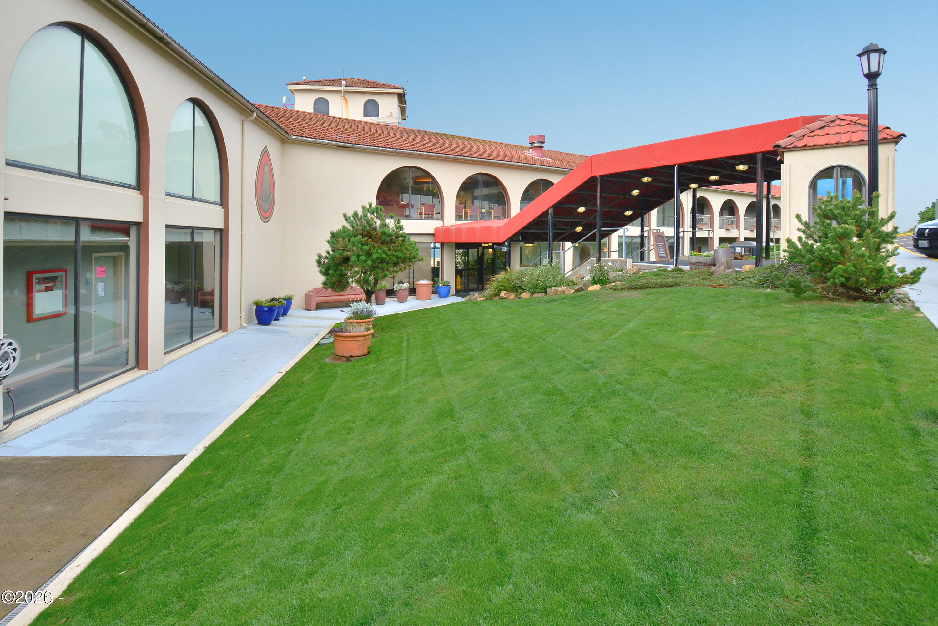 4009 SE Hwy 101, 436