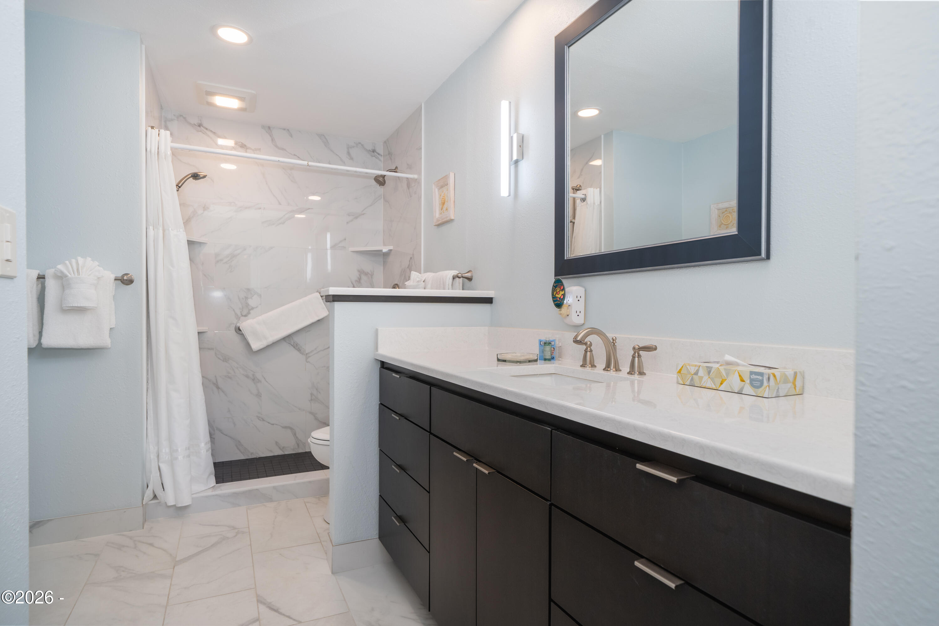 4009 SE Hwy 101, 436