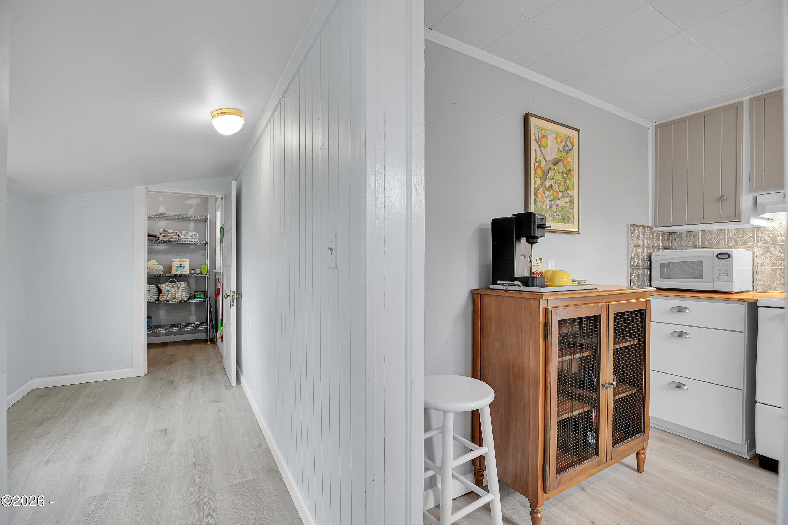 2729 SW Coast Avenue