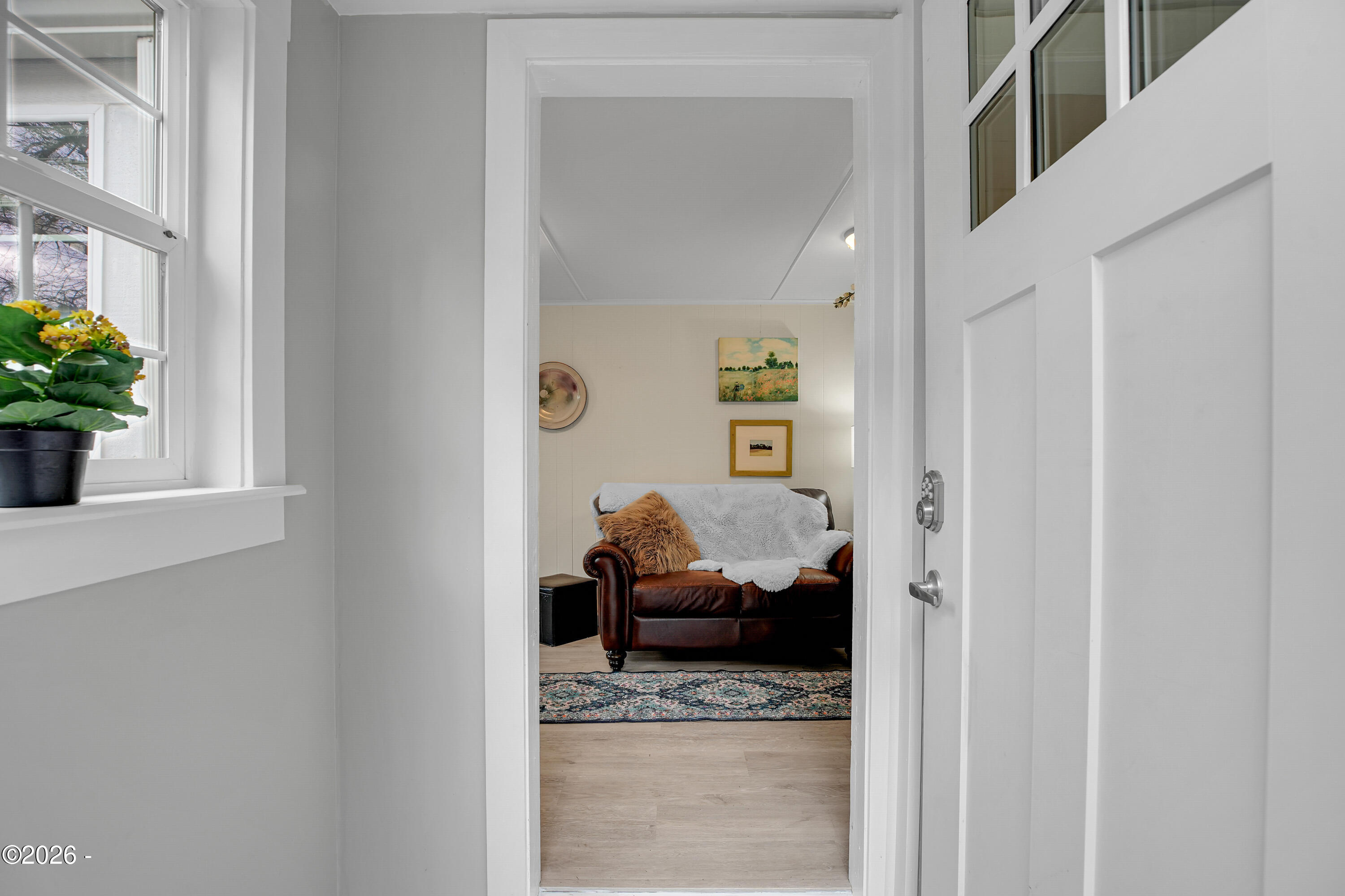 2729 SW Coast Avenue