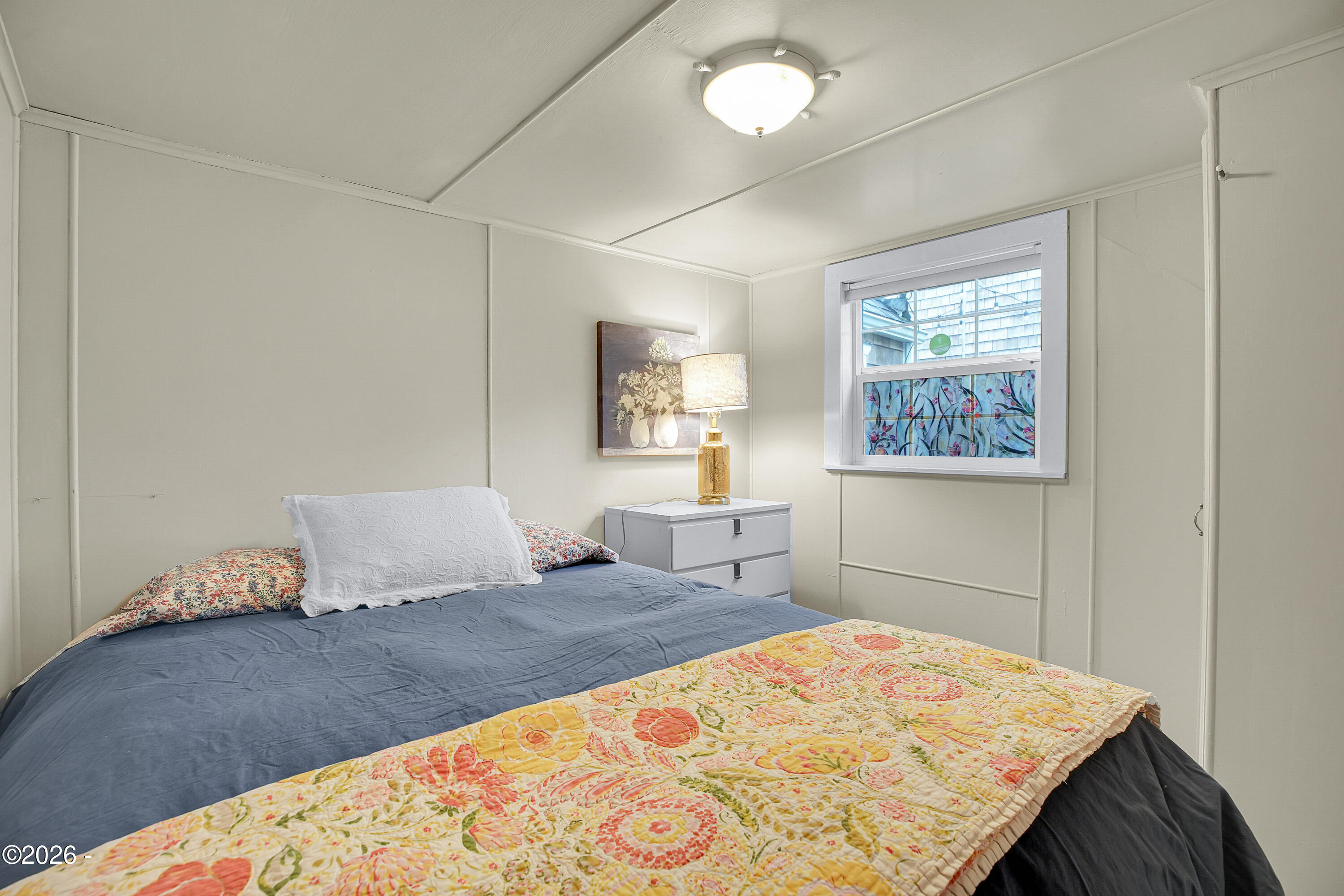 2729 SW Coast Avenue