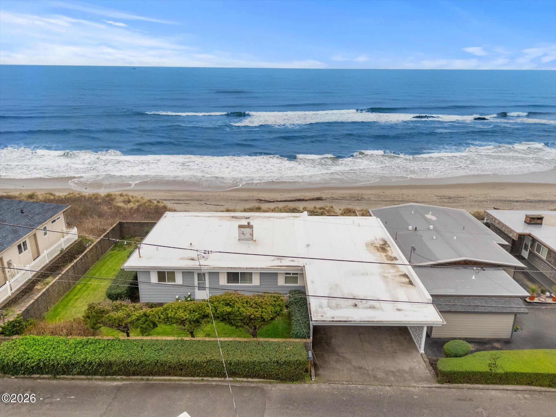 3805 NW Jetty Avenue