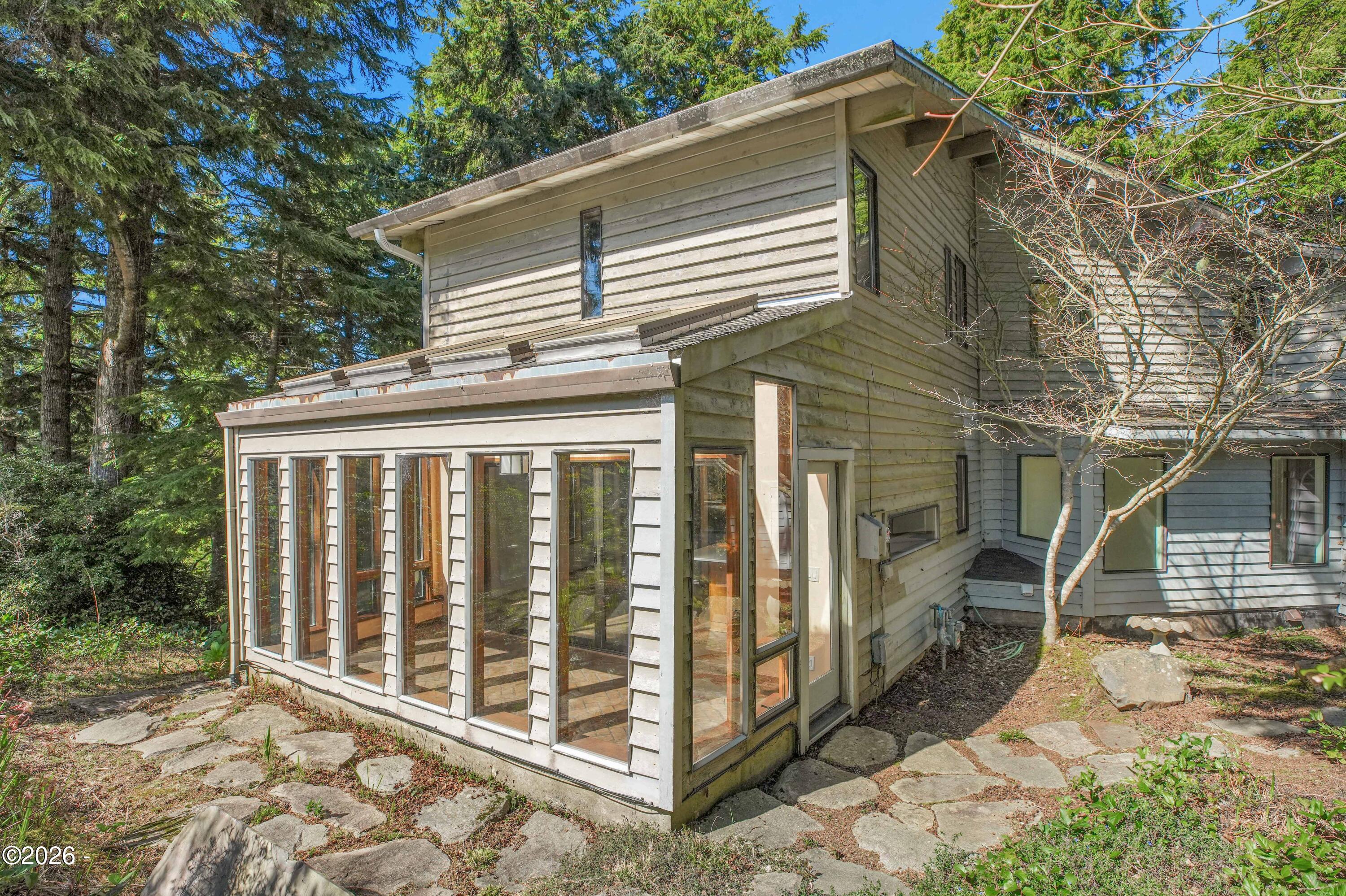 527 Eagles Nest Lane