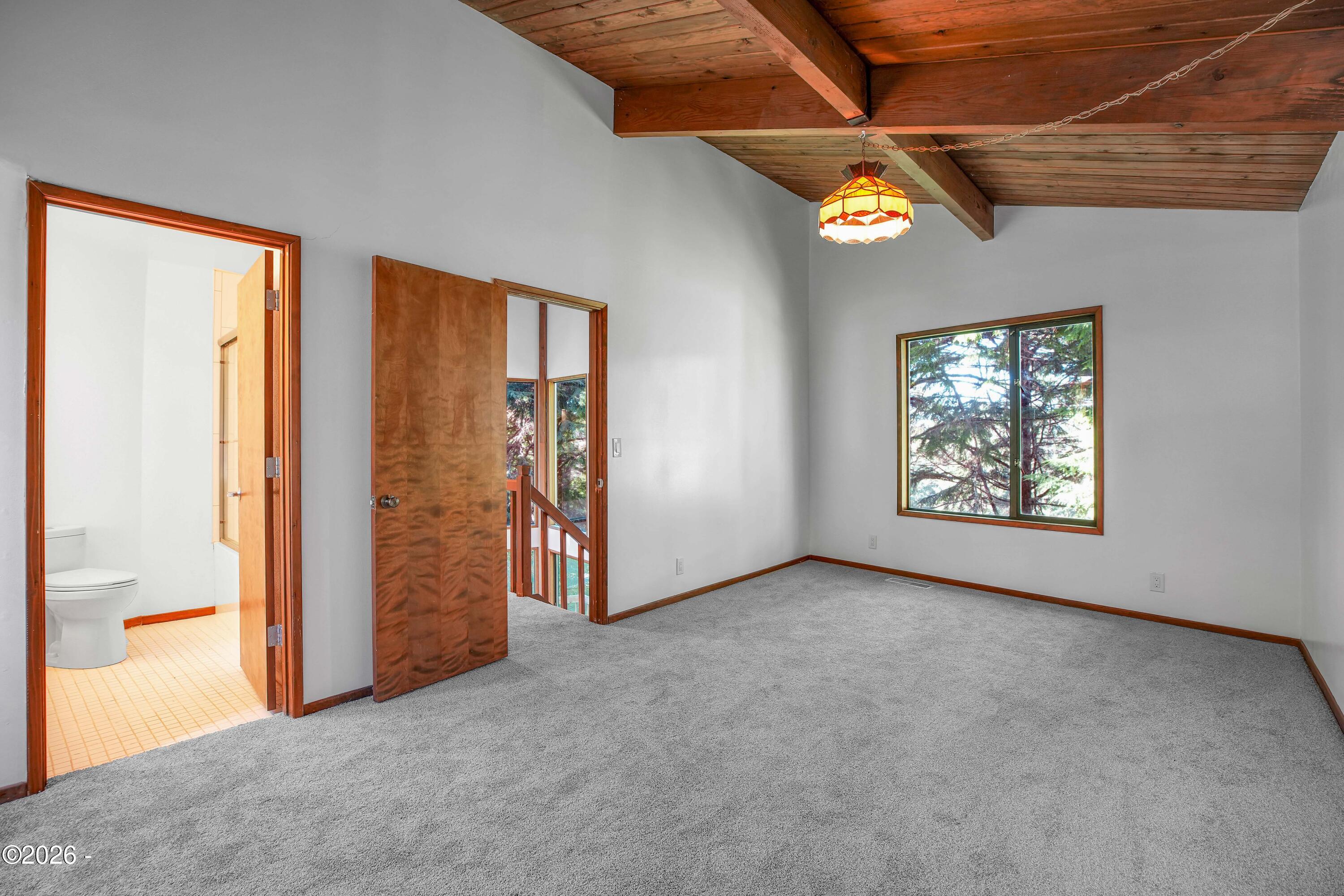 527 Eagles Nest Lane