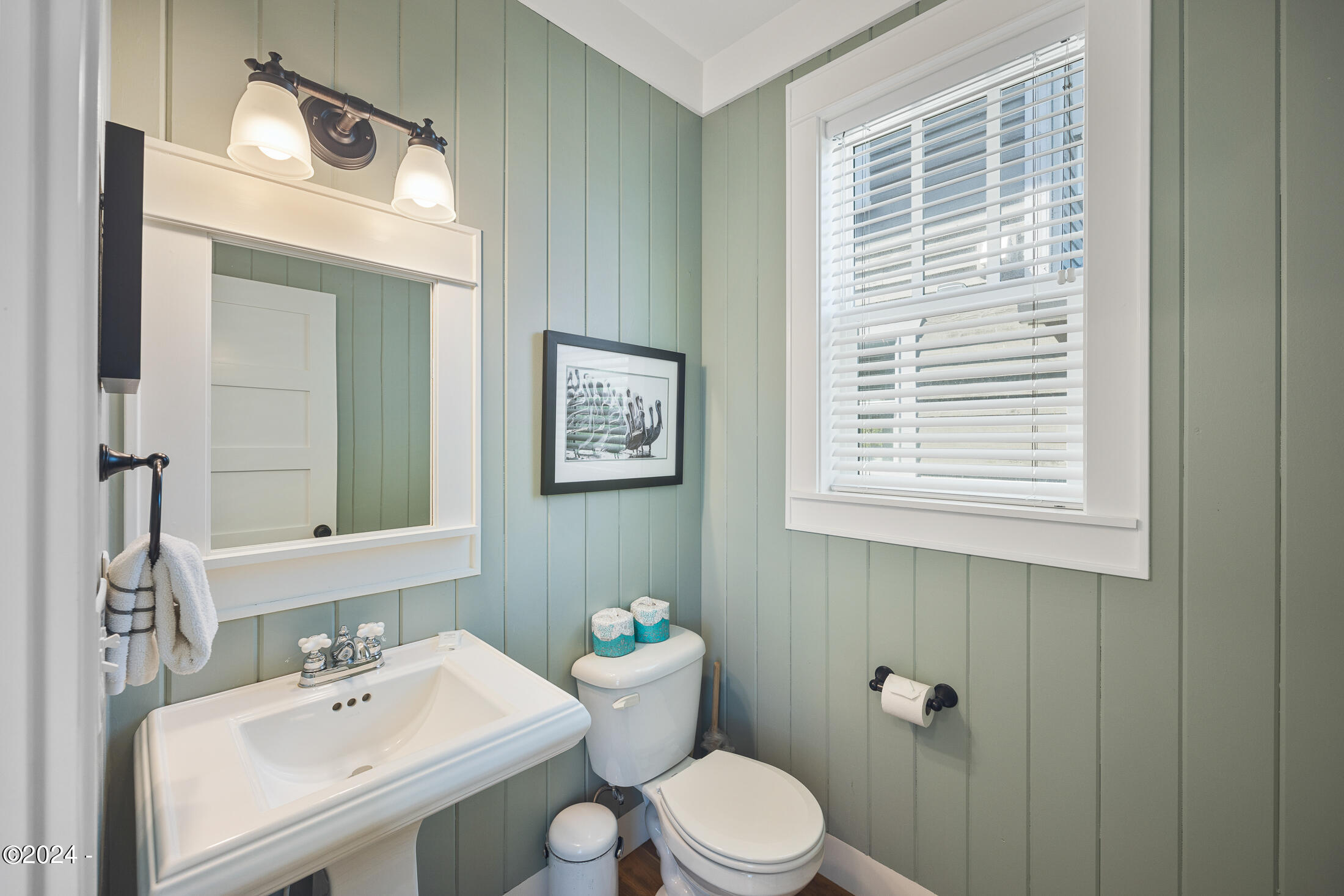 2790 SW Anchor Avenue