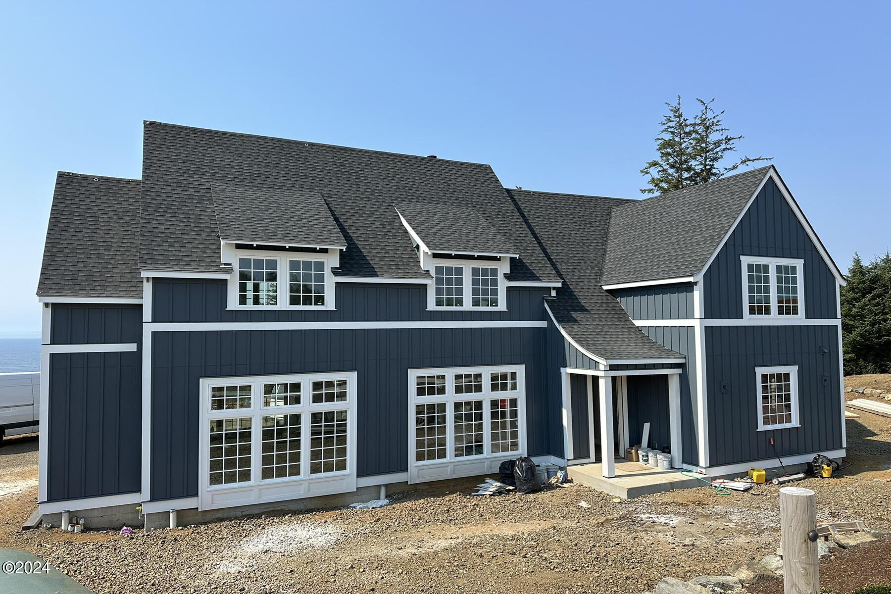 1157 NE Seascape Avenue