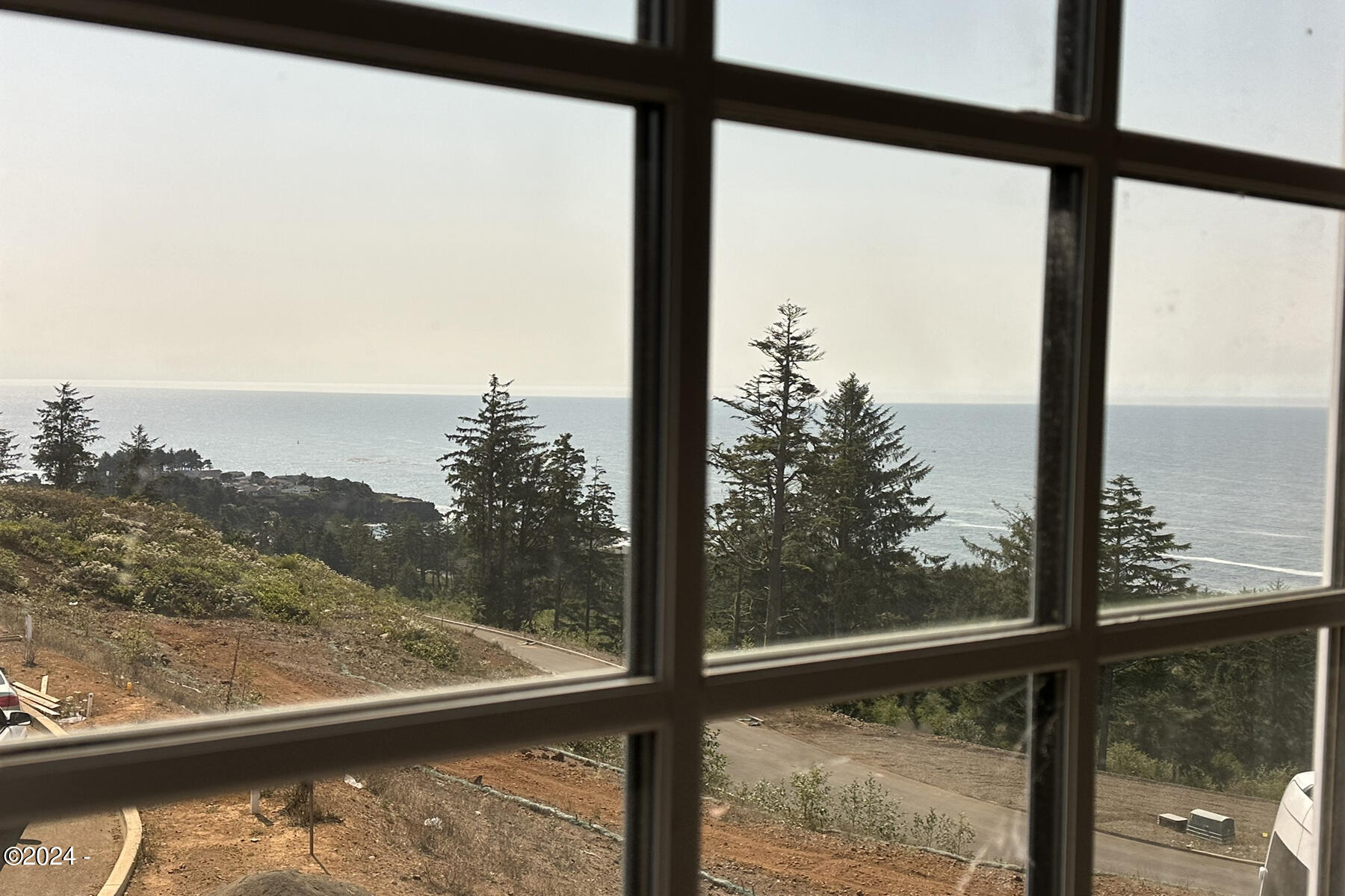 1157 NE Seascape Avenue