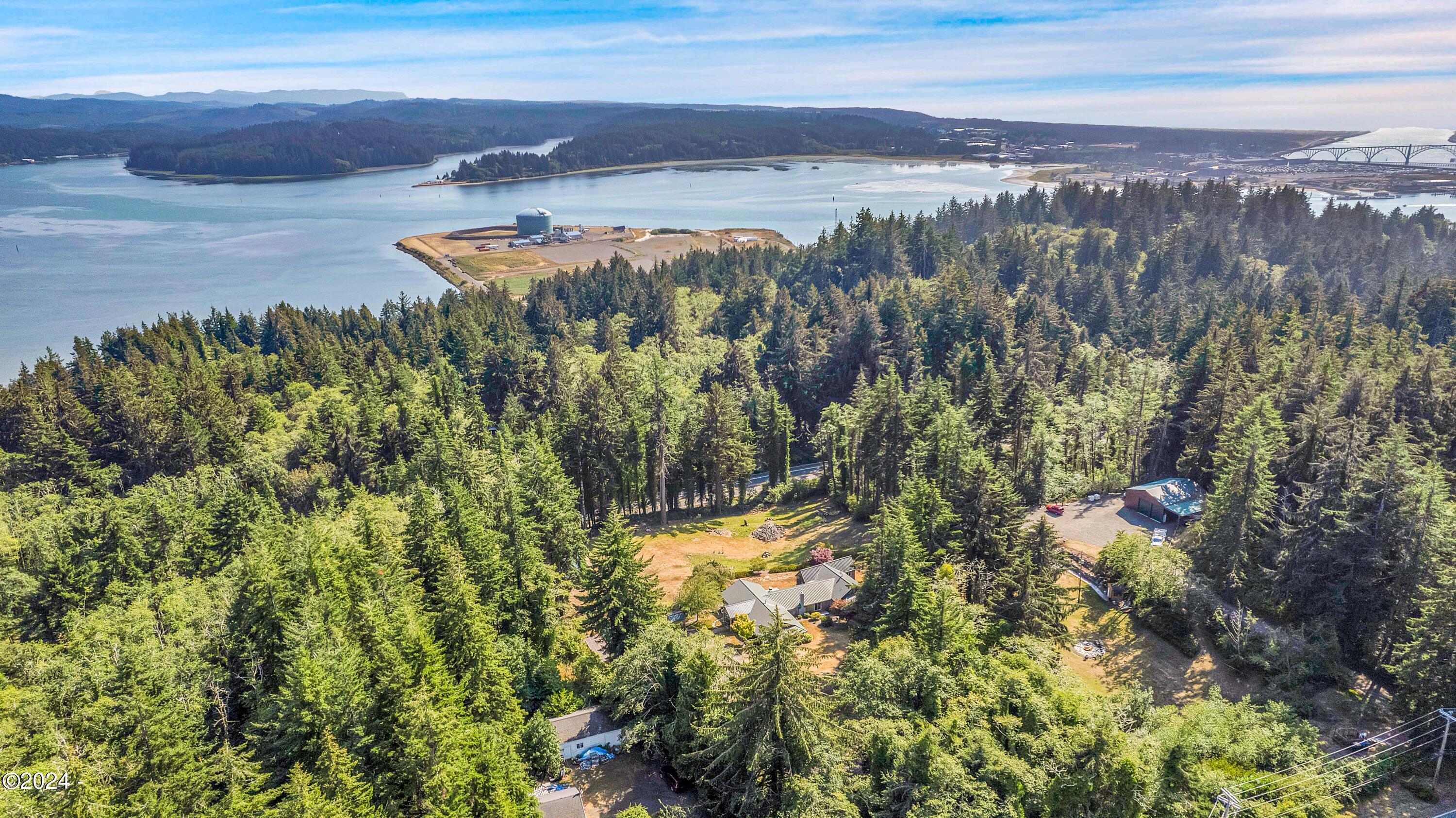 1756 NE Yaquina Heights Drive