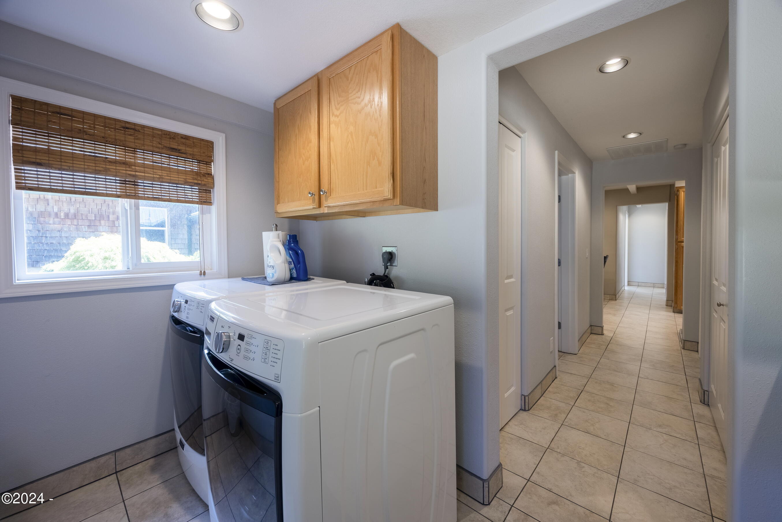 1756 NE Yaquina Heights Drive