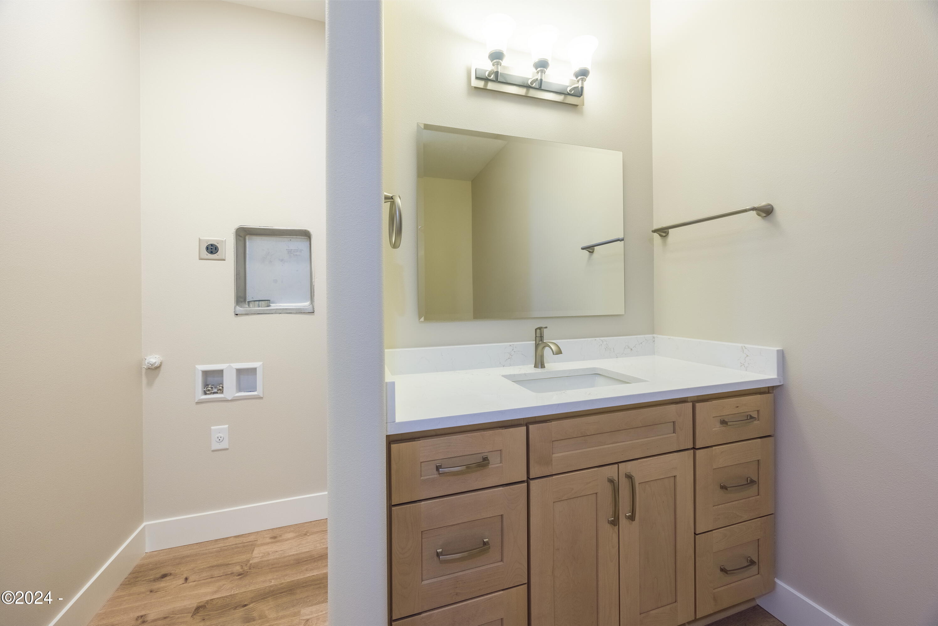 3333 Salmon River Highway