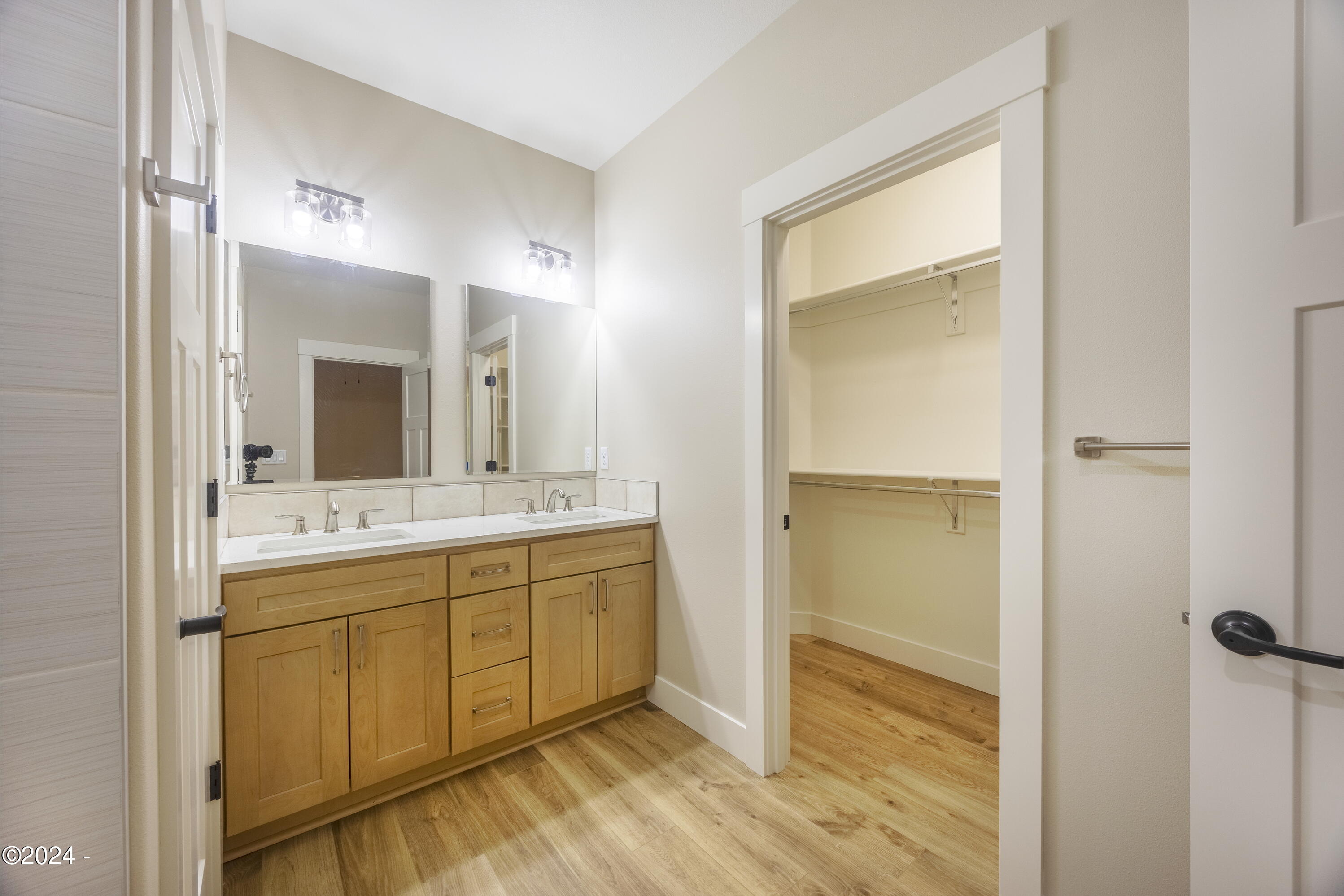 3333 Salmon River Highway