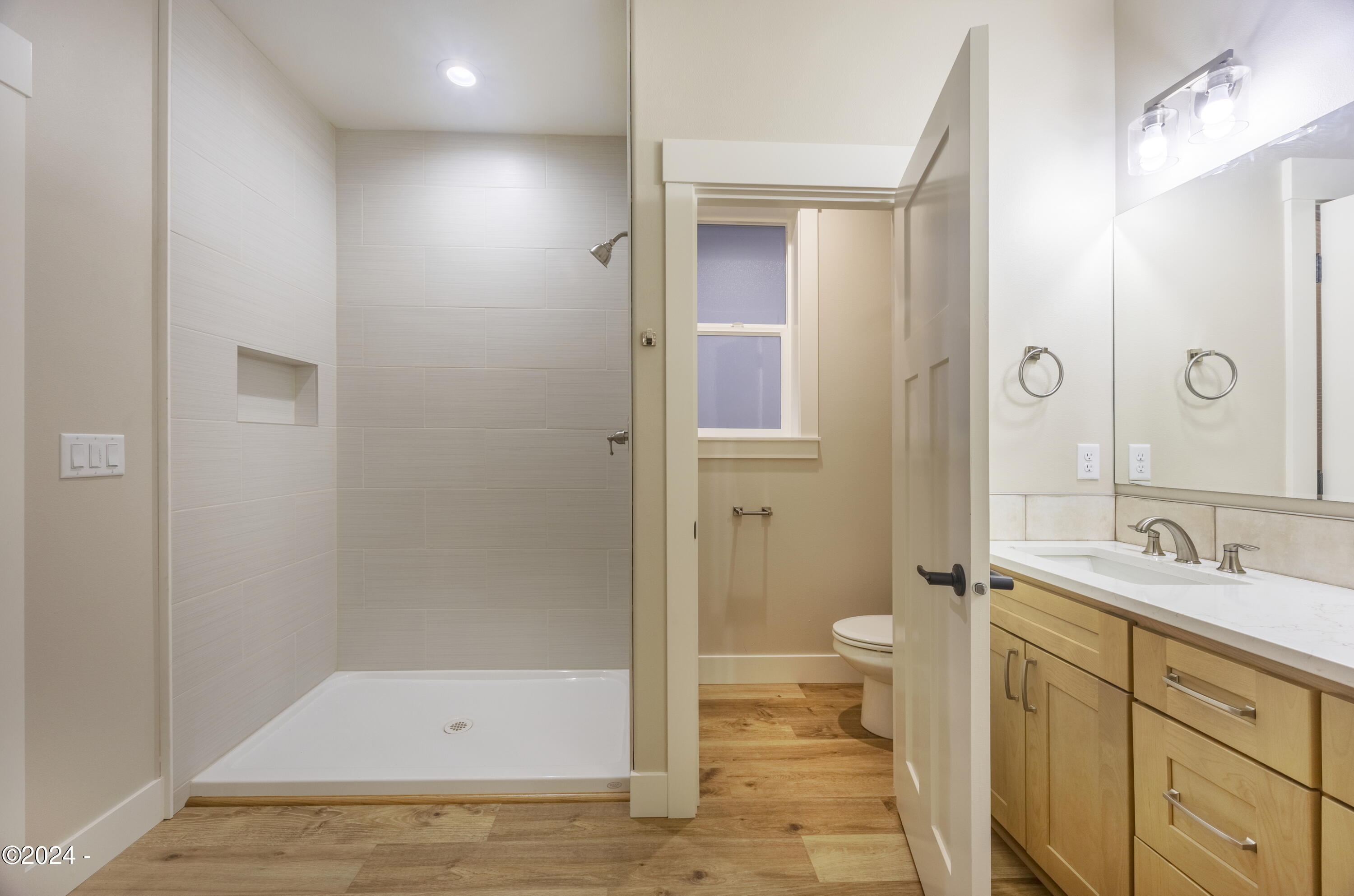 3333 Salmon River Highway