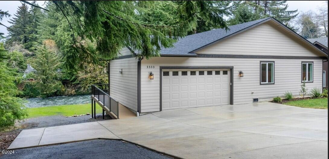 3333 Salmon River Highway