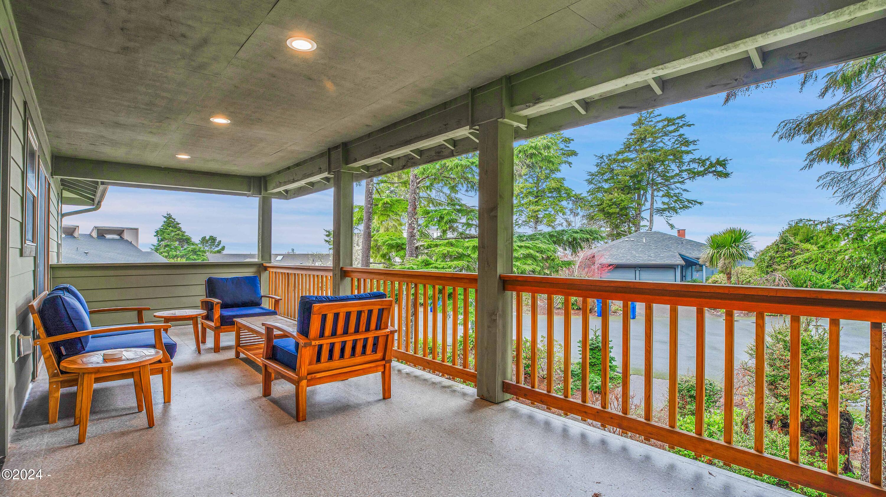 451 Summit View Lane