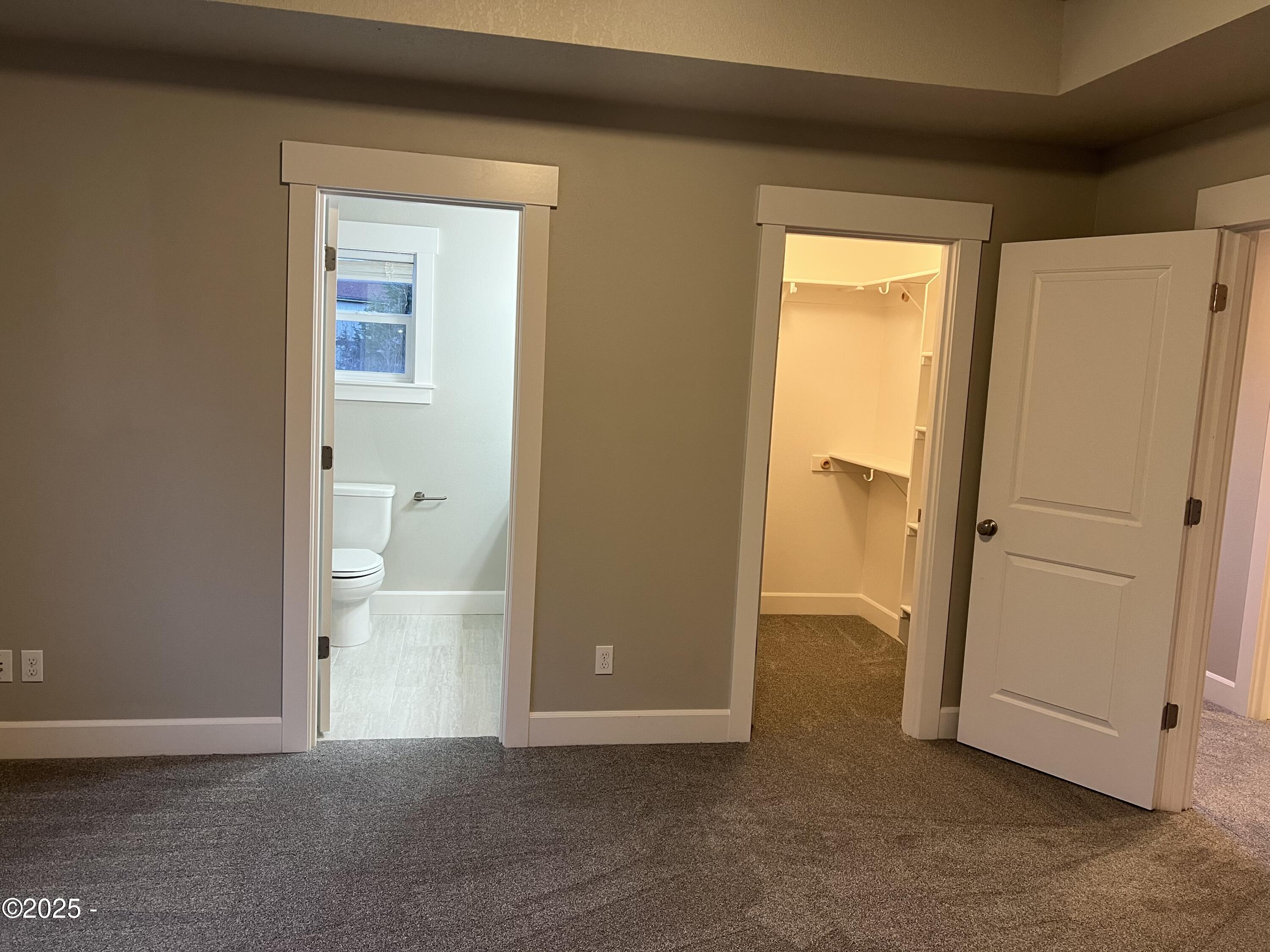 4678 NE Windward Place