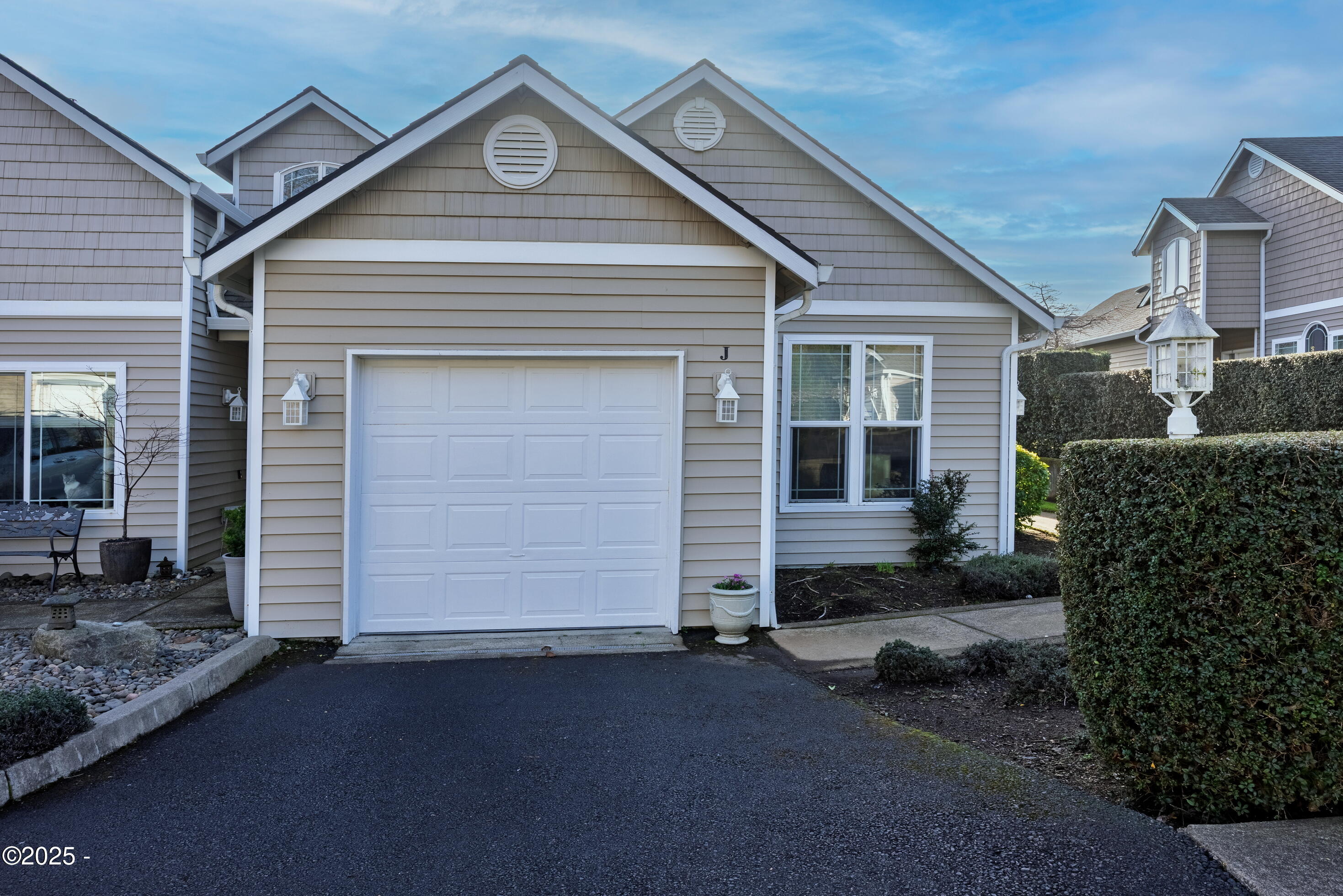 505 NE 71st Street, J