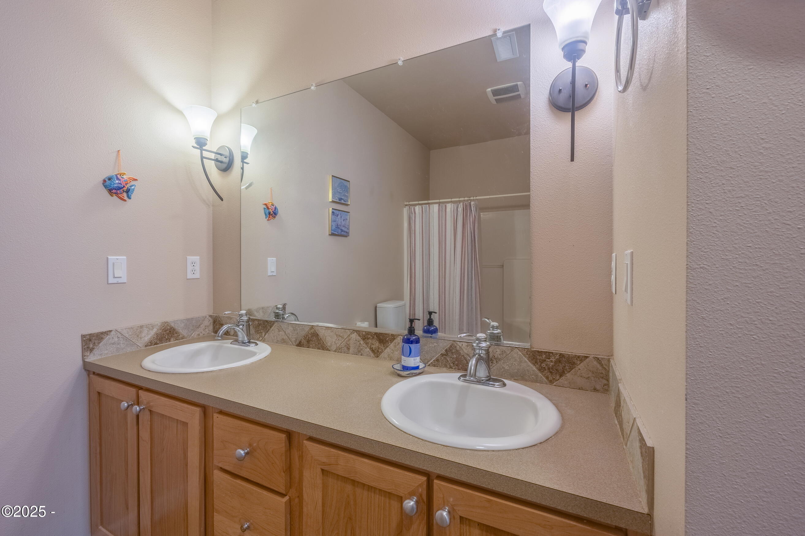 505 NE 71st Street, J