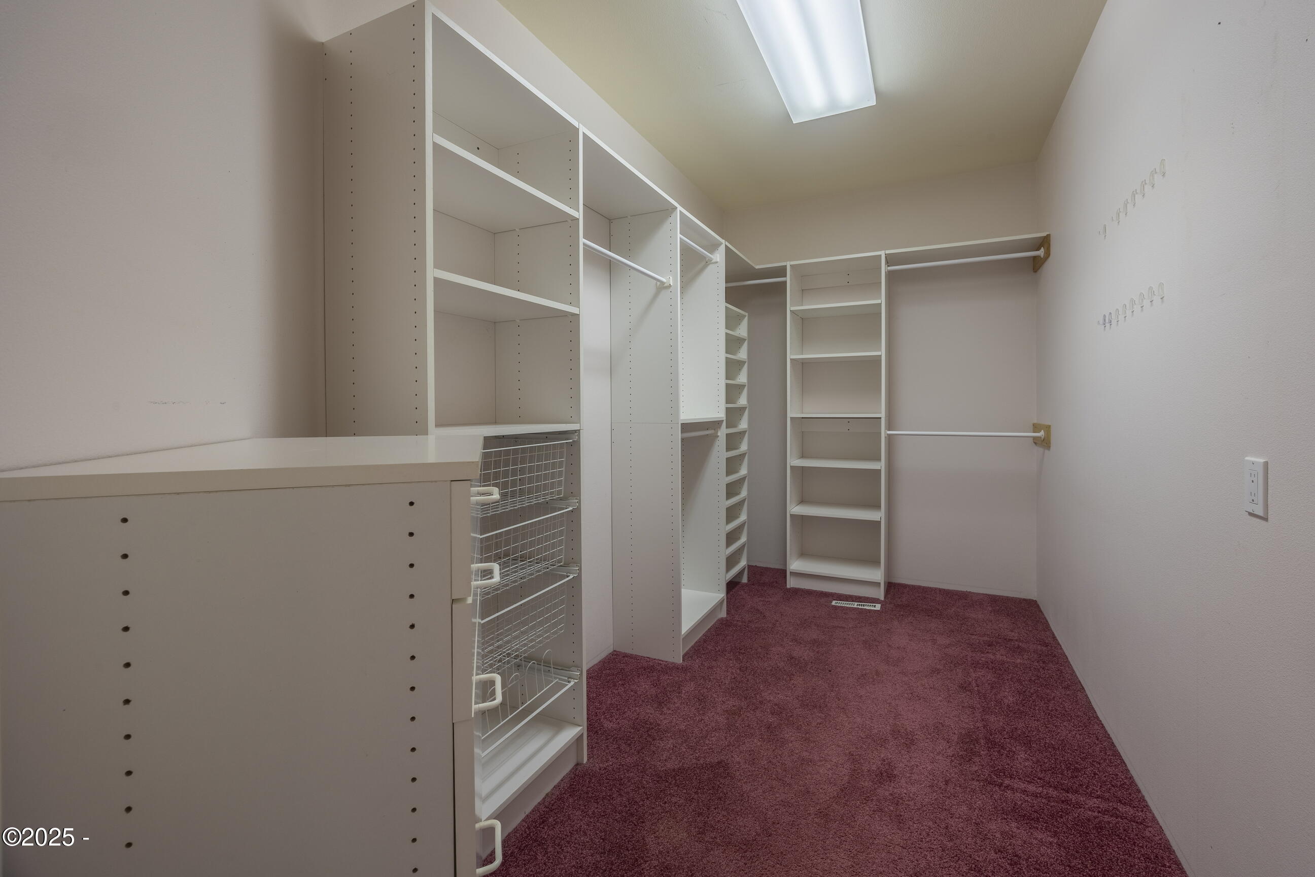 360 N Deerlane Drive