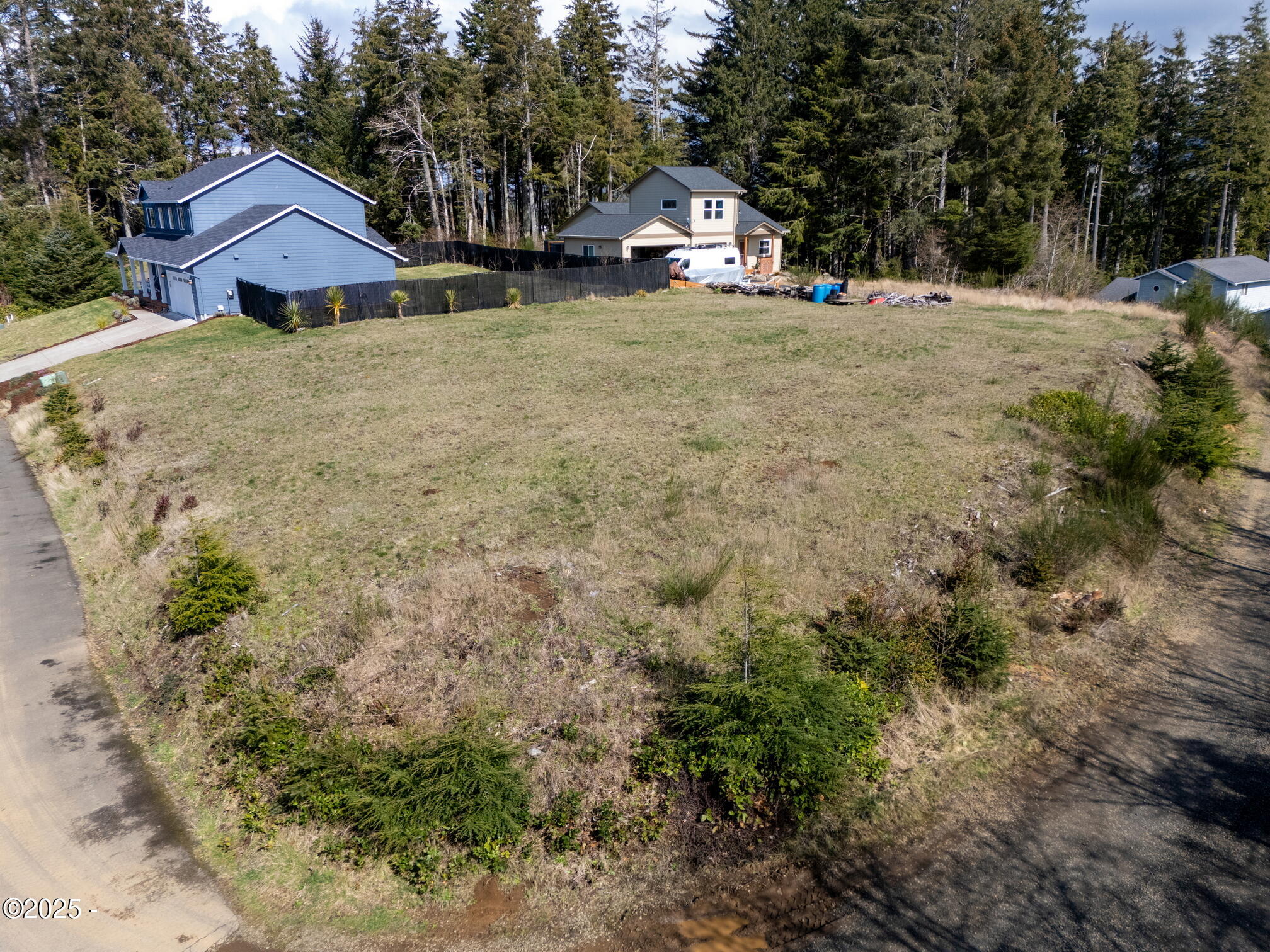 1800 Block SE Oar Drive