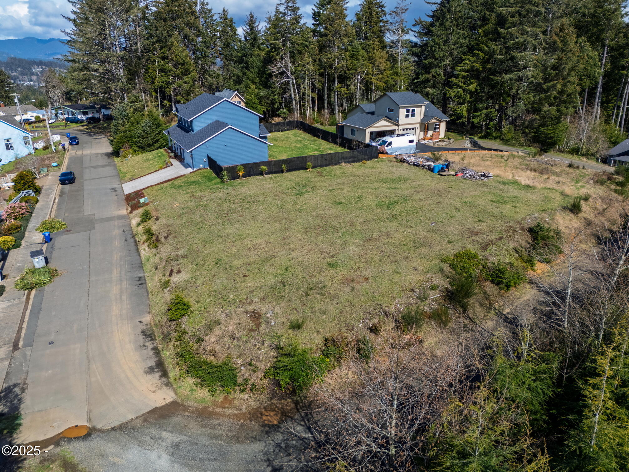 1800 Block SE Oar Drive