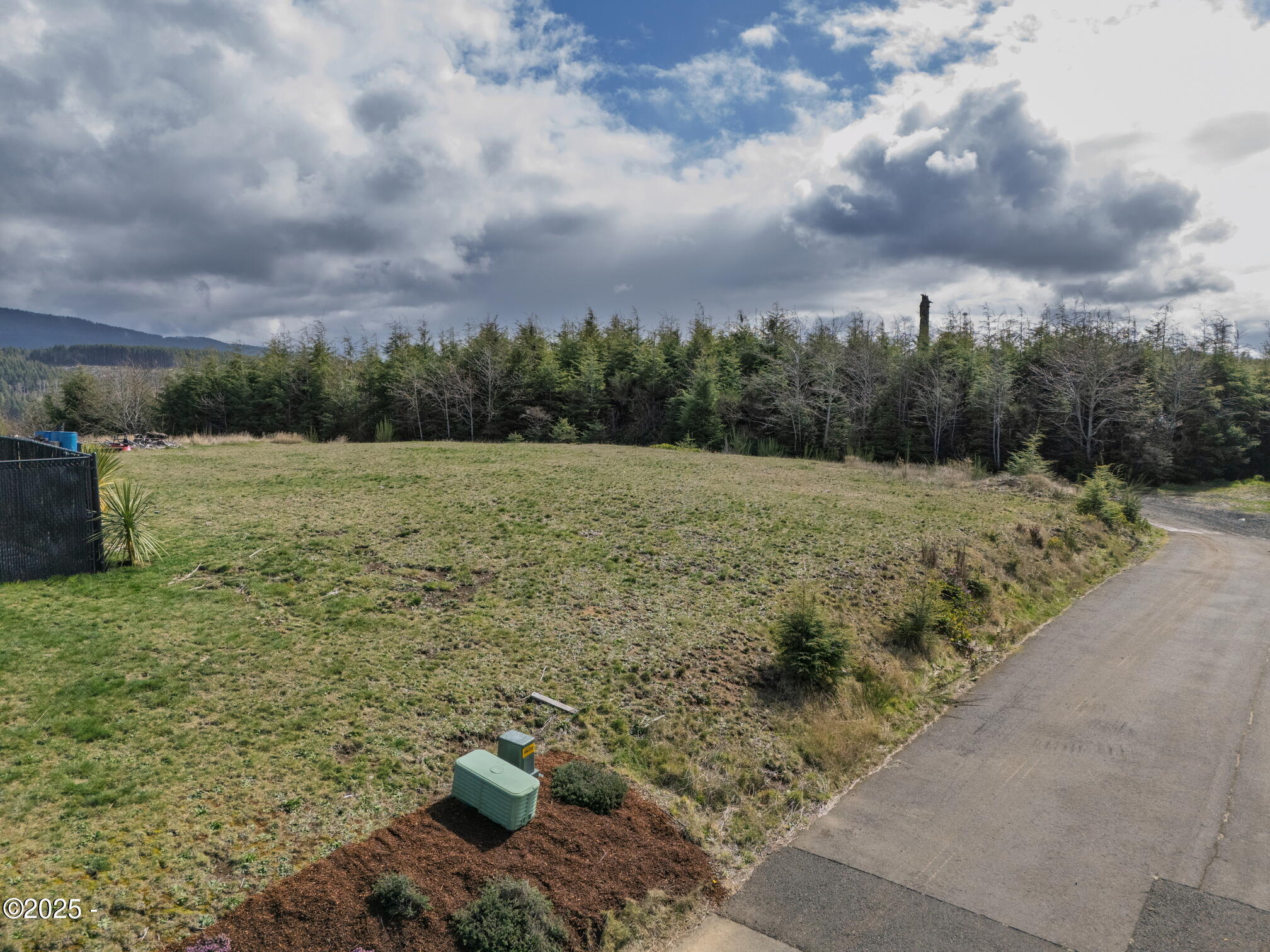 1800 Block SE Oar Drive