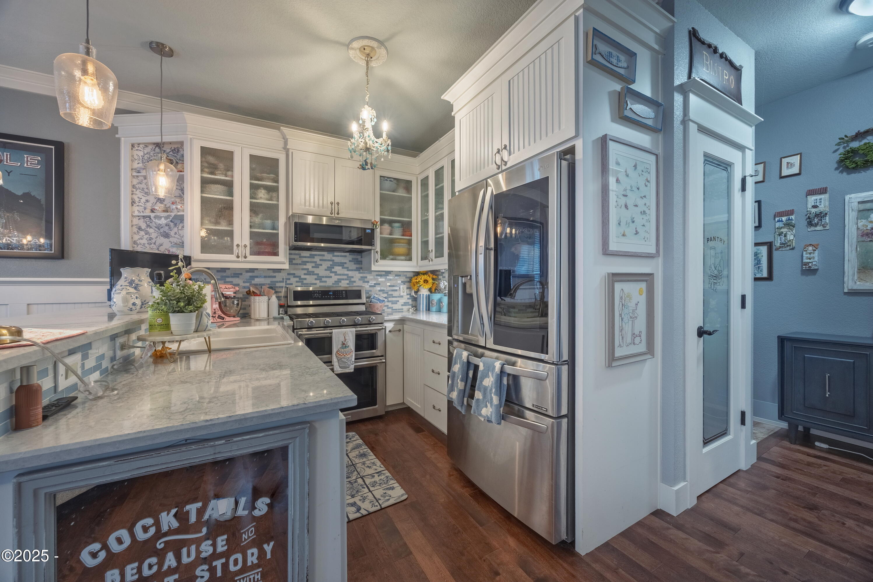 2753 SW Coast Avenue