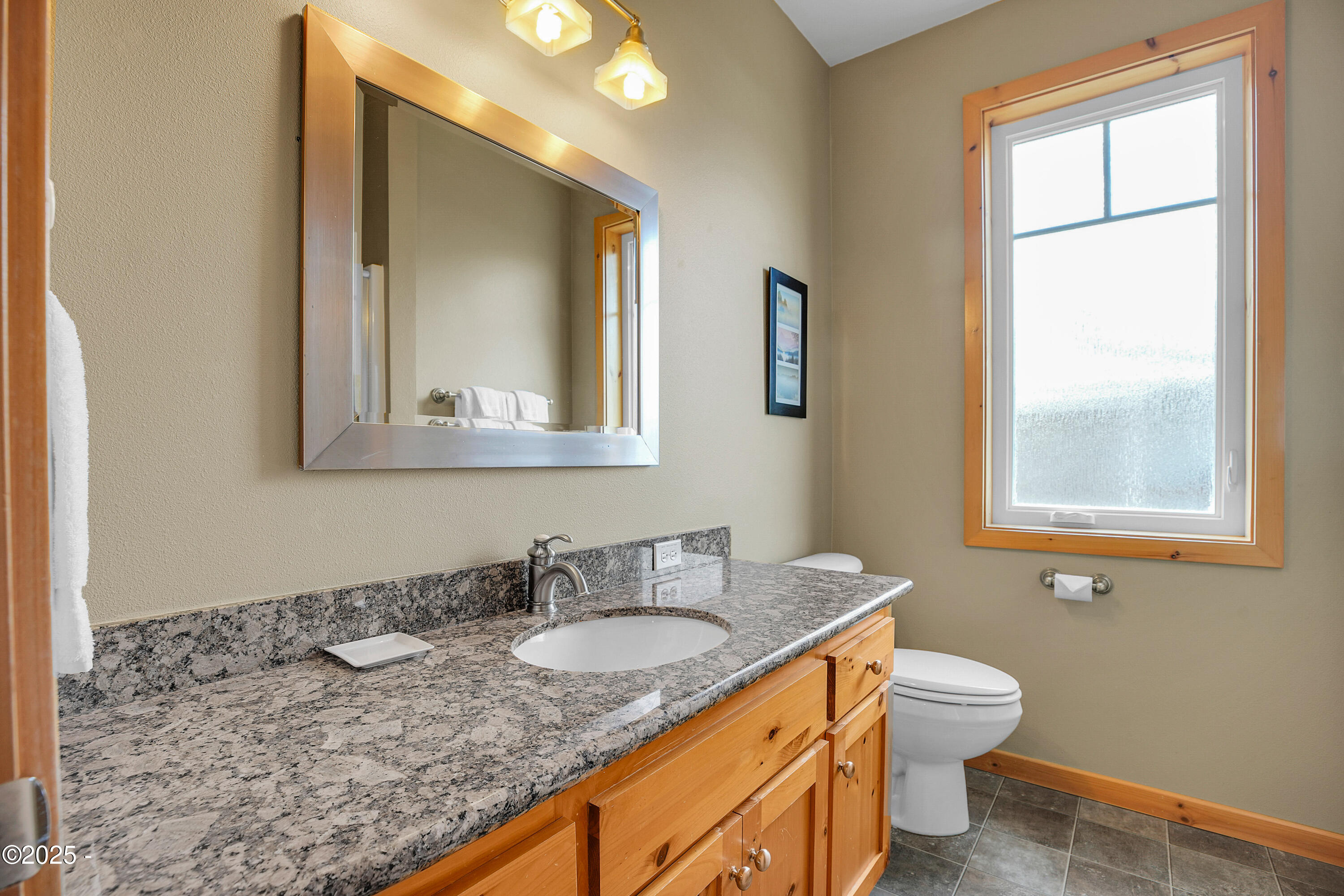 4365 Sheridan Avenue