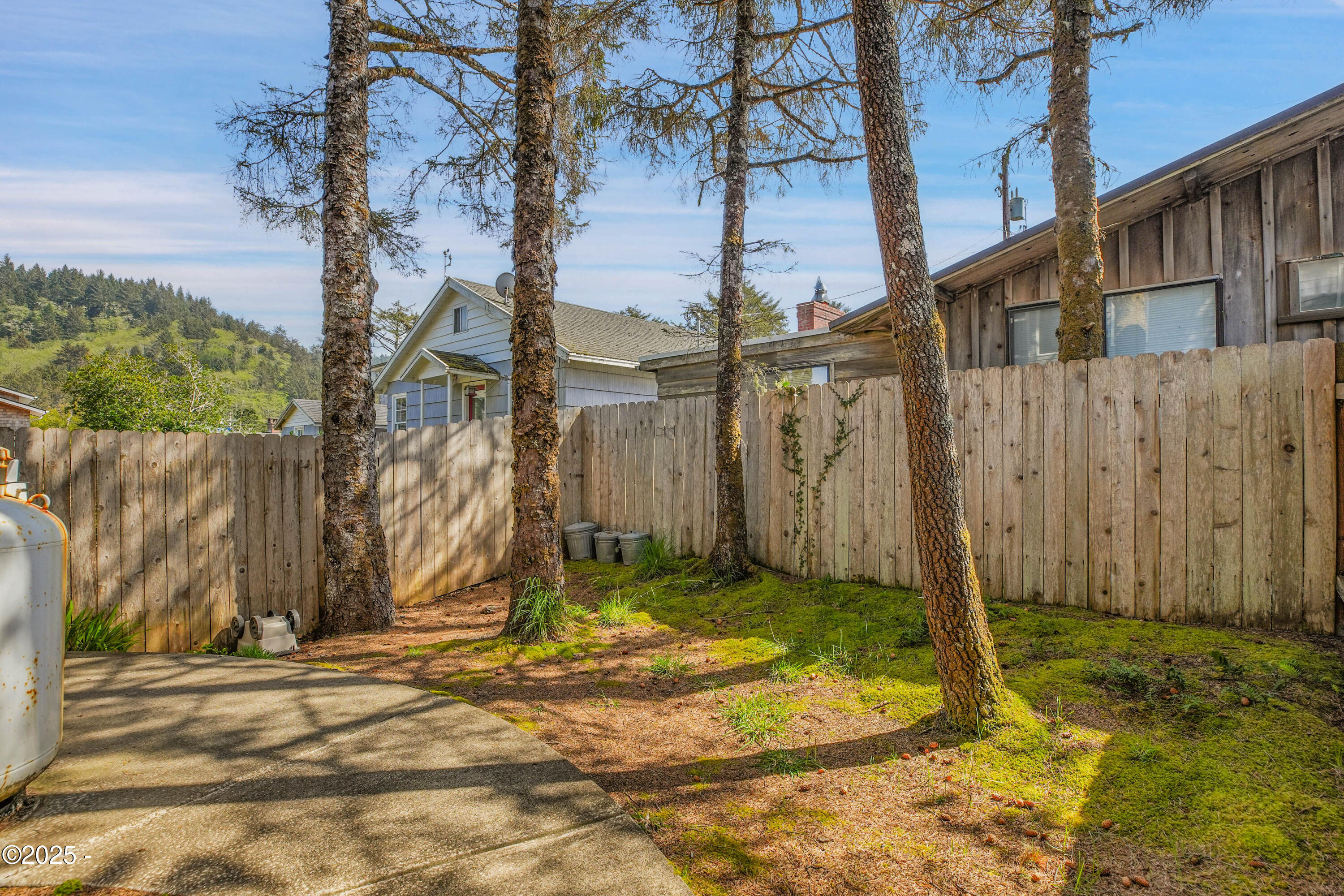 4365 Sheridan Avenue