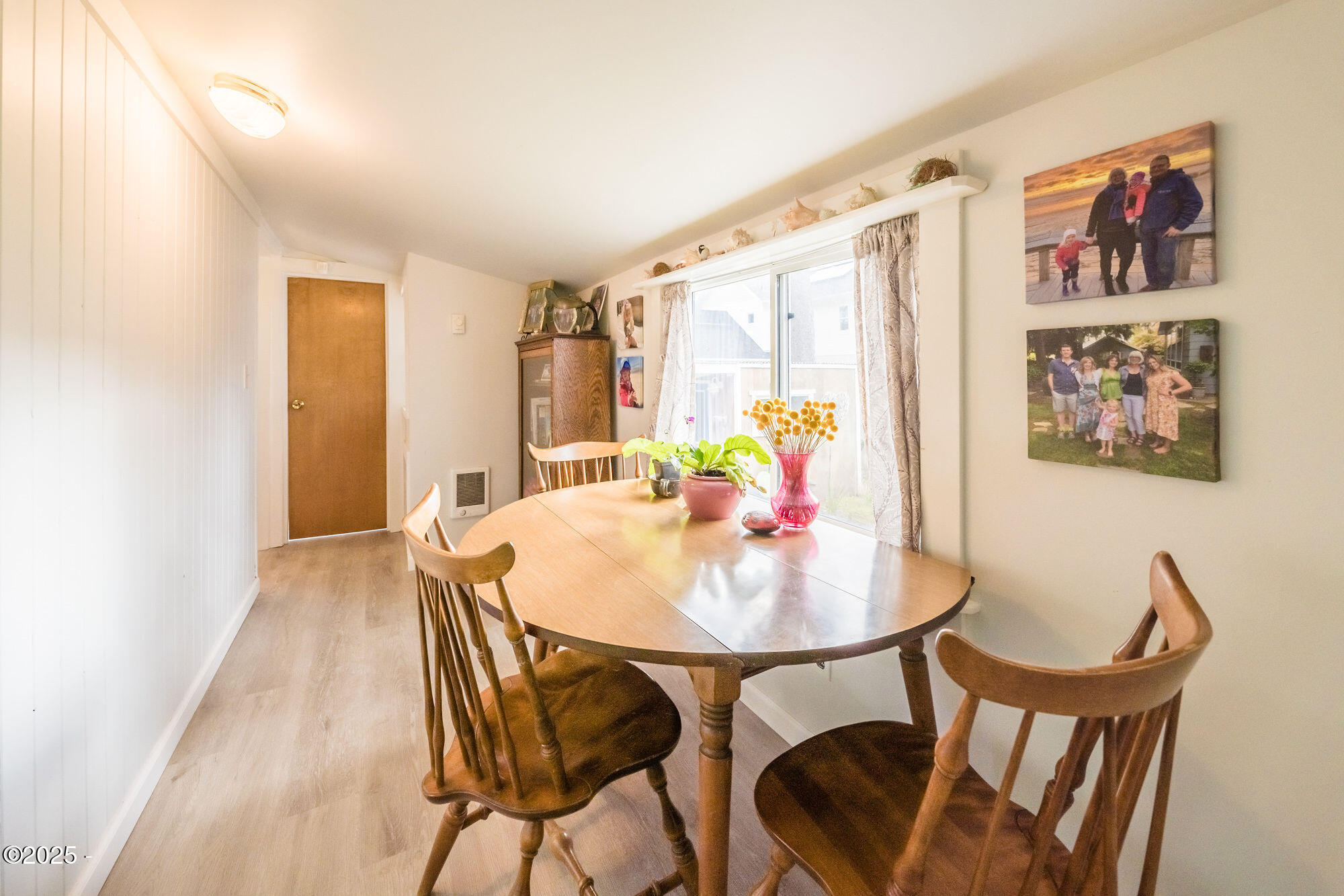 2729 SW Coast Avenue