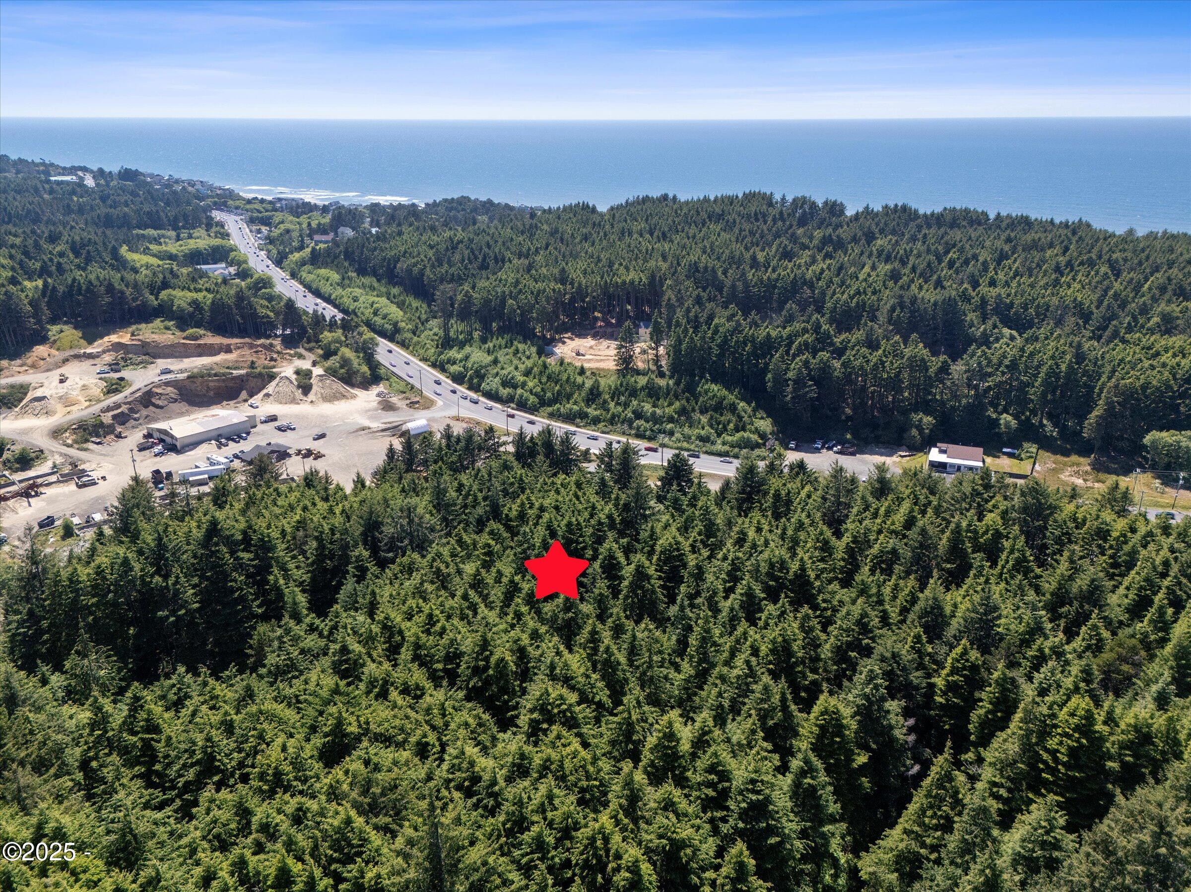 2240 SE Highway 101/1423 SE 23rd Dr