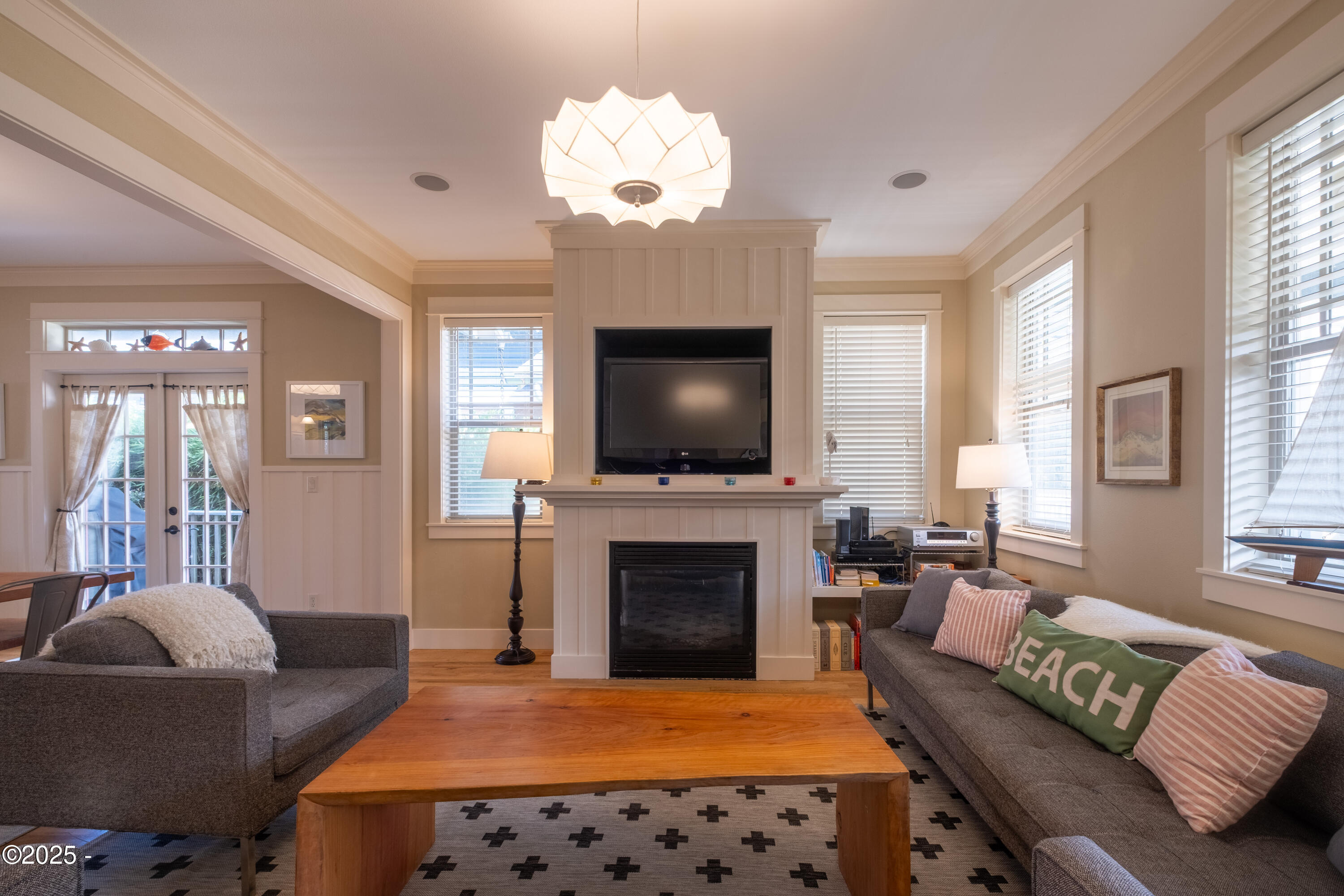 2591 SW Barnacle Avenue