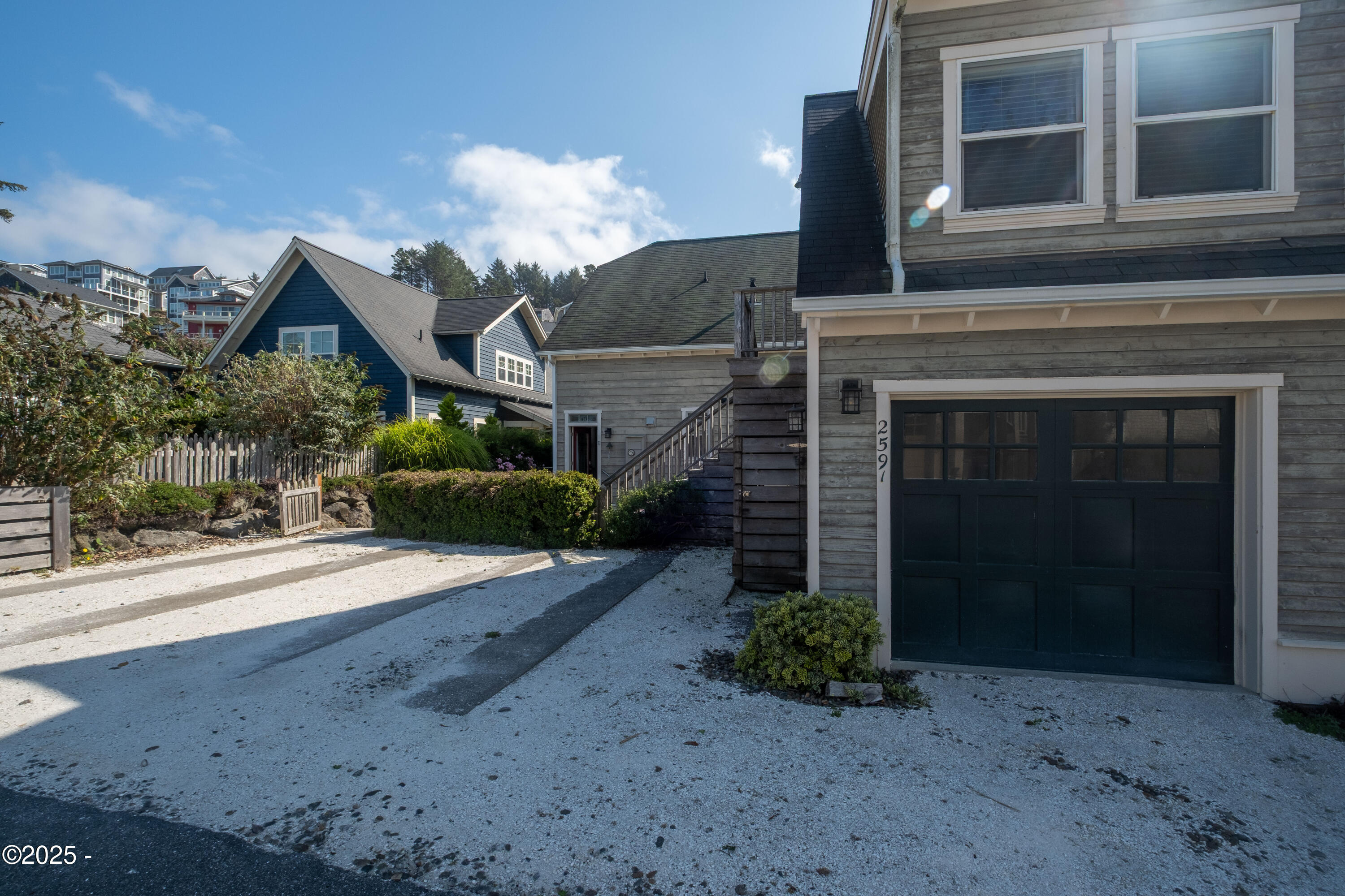 2591 SW Barnacle Avenue