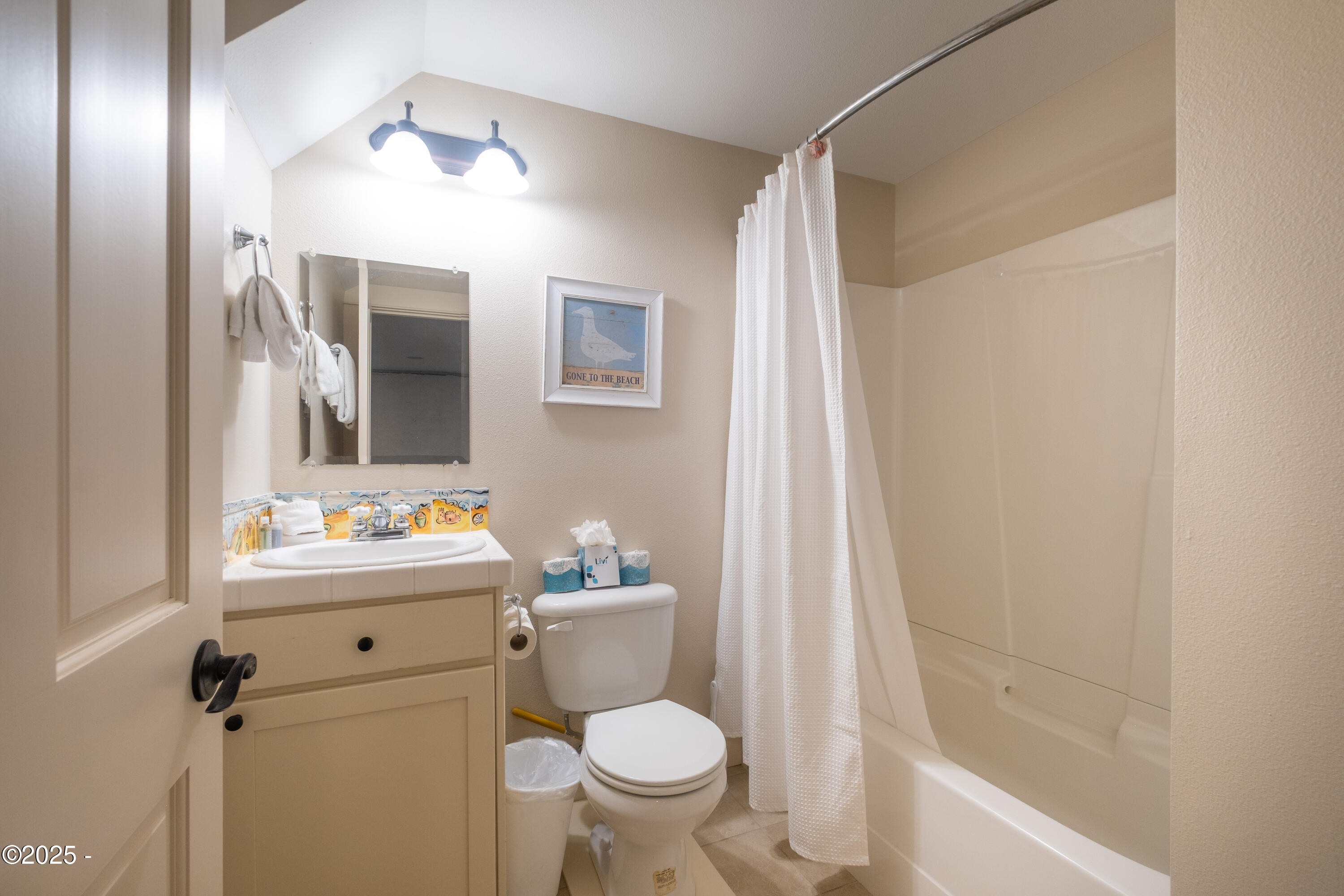 2591 SW Barnacle Avenue