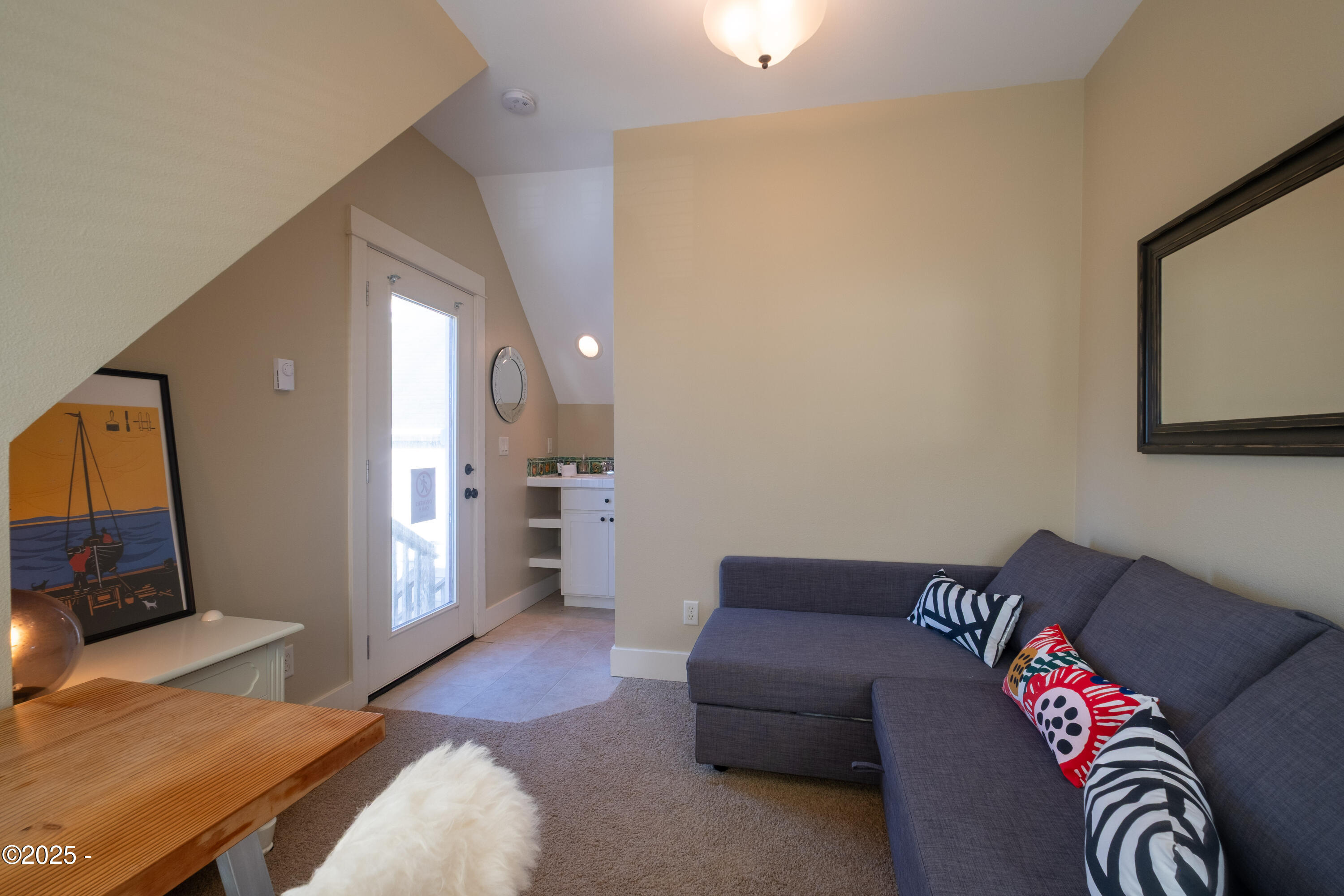 2591 SW Barnacle Avenue