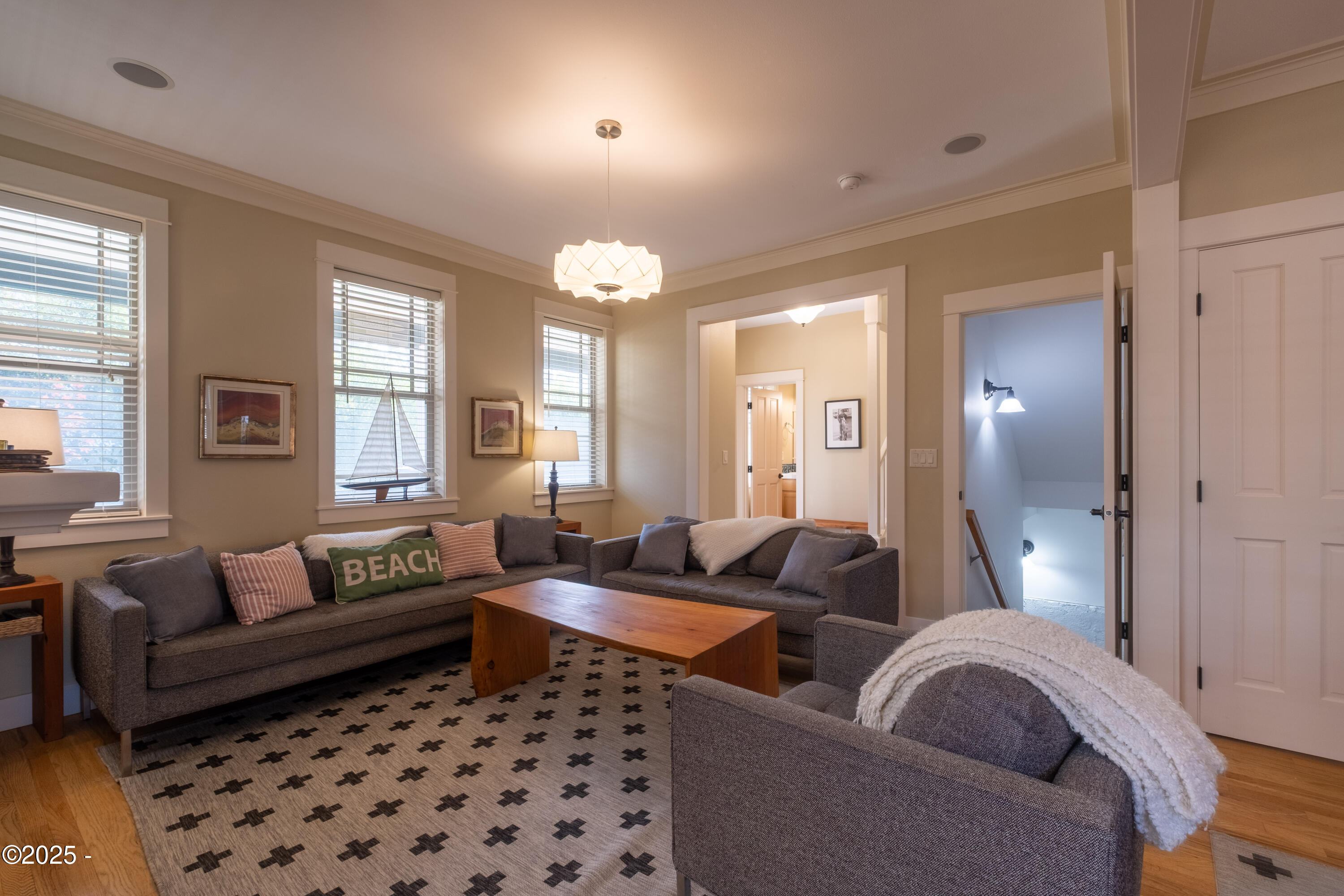 2591 SW Barnacle Avenue