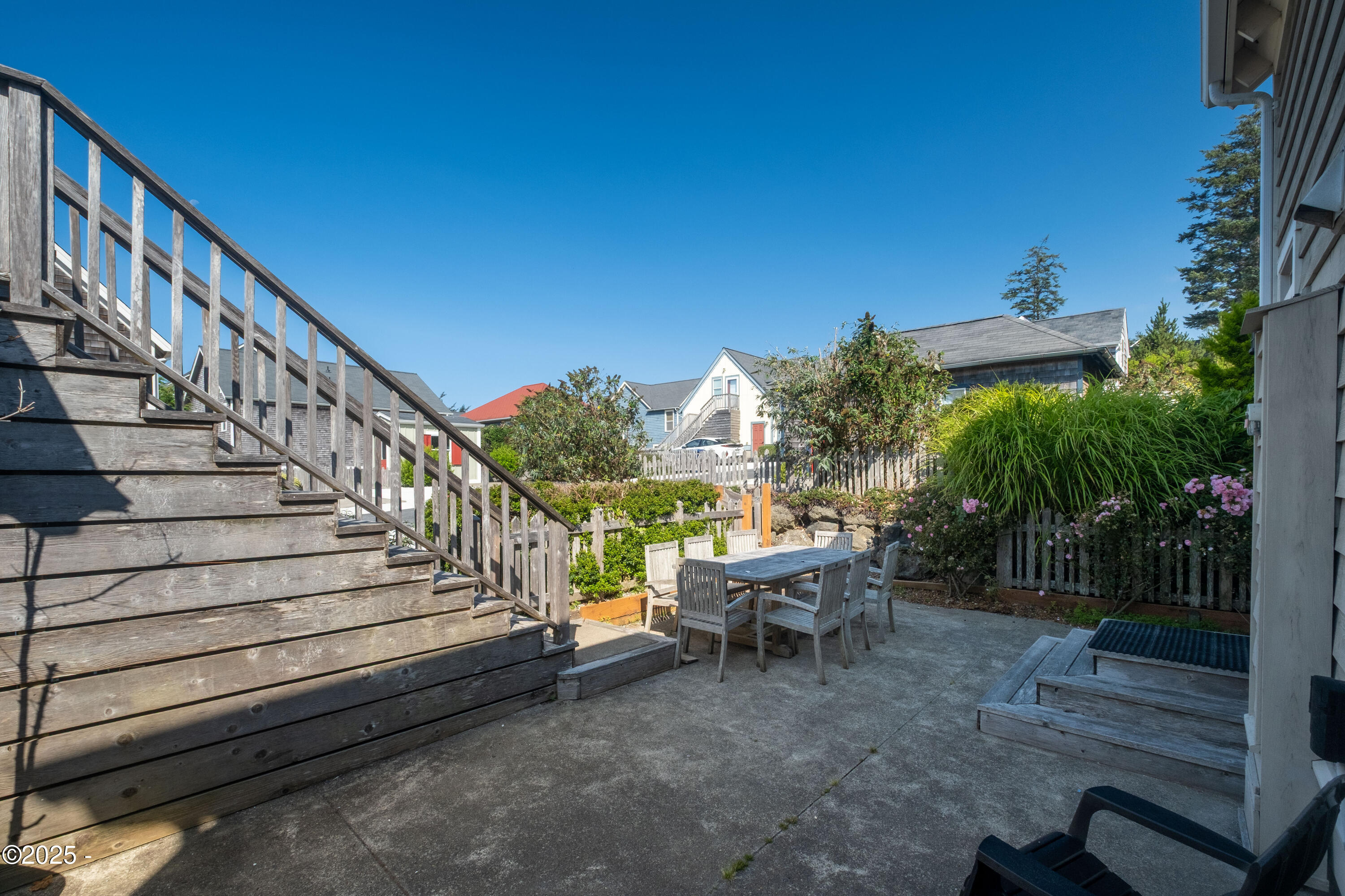 2591 SW Barnacle Avenue