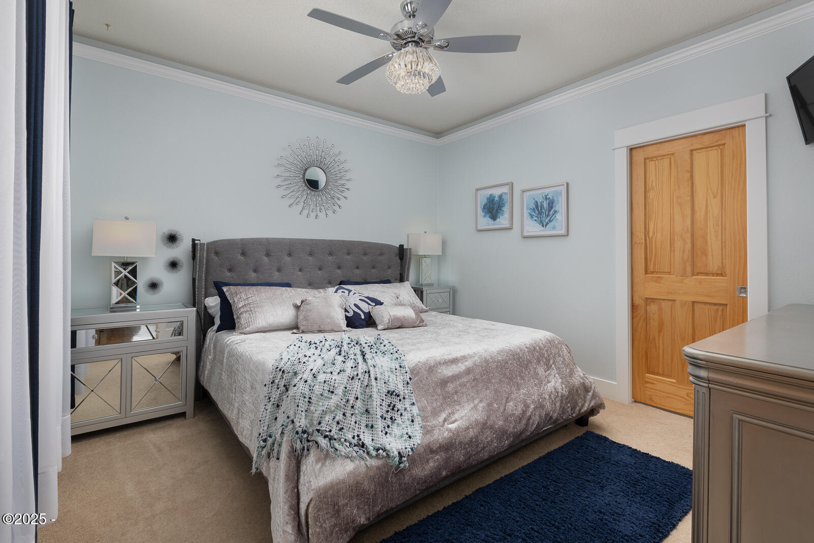 2781 SW Coast Avenue