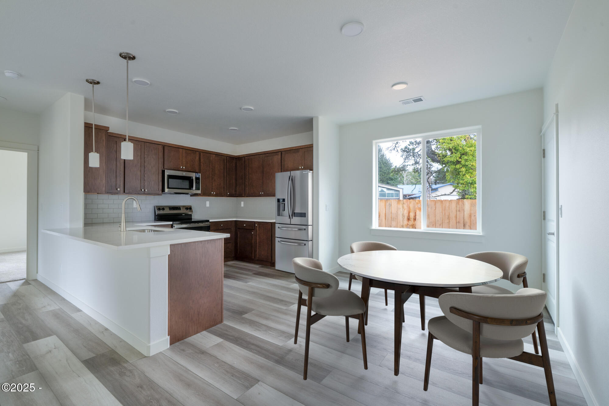 15 SW Johnson Street