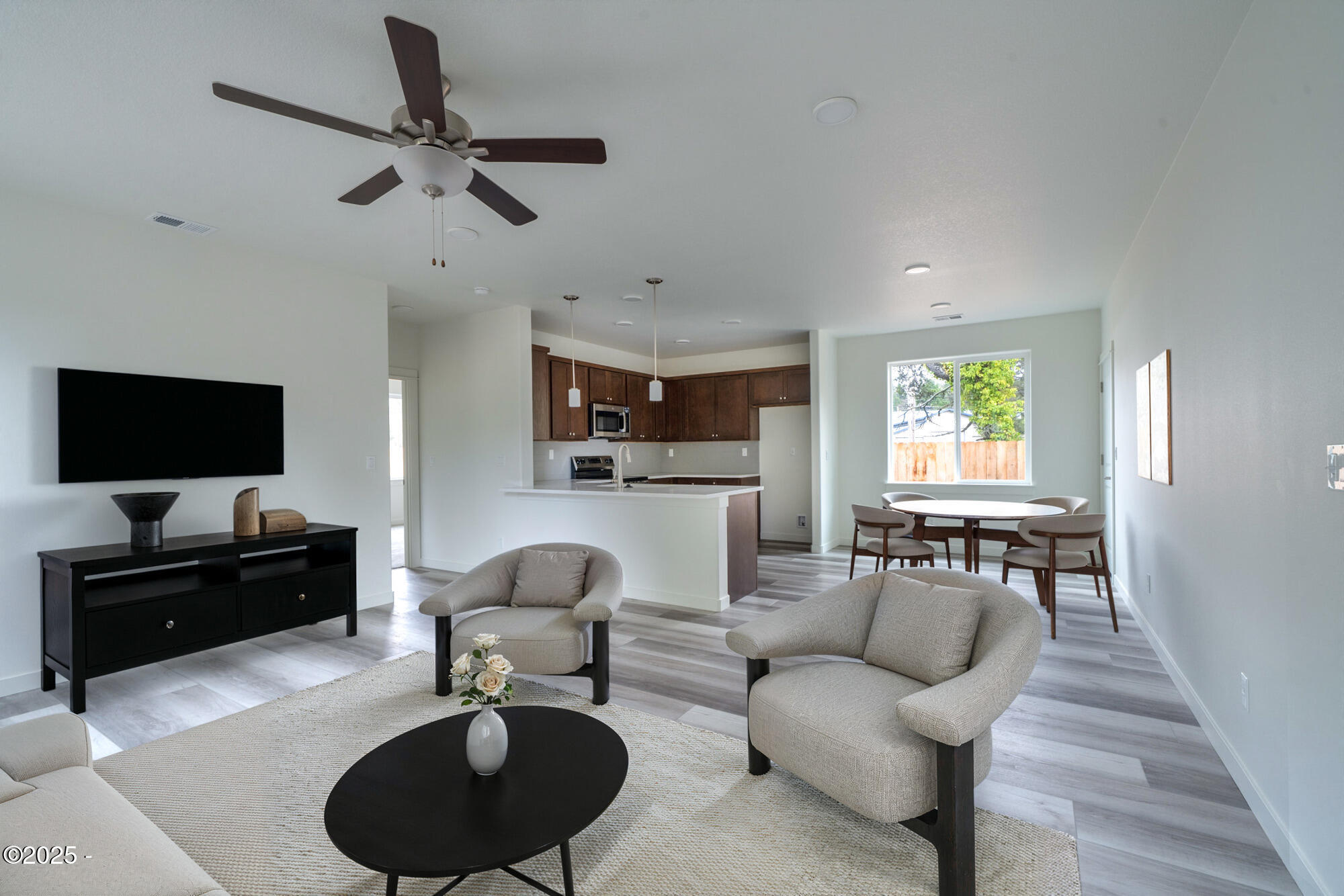 15 SW Johnson Street