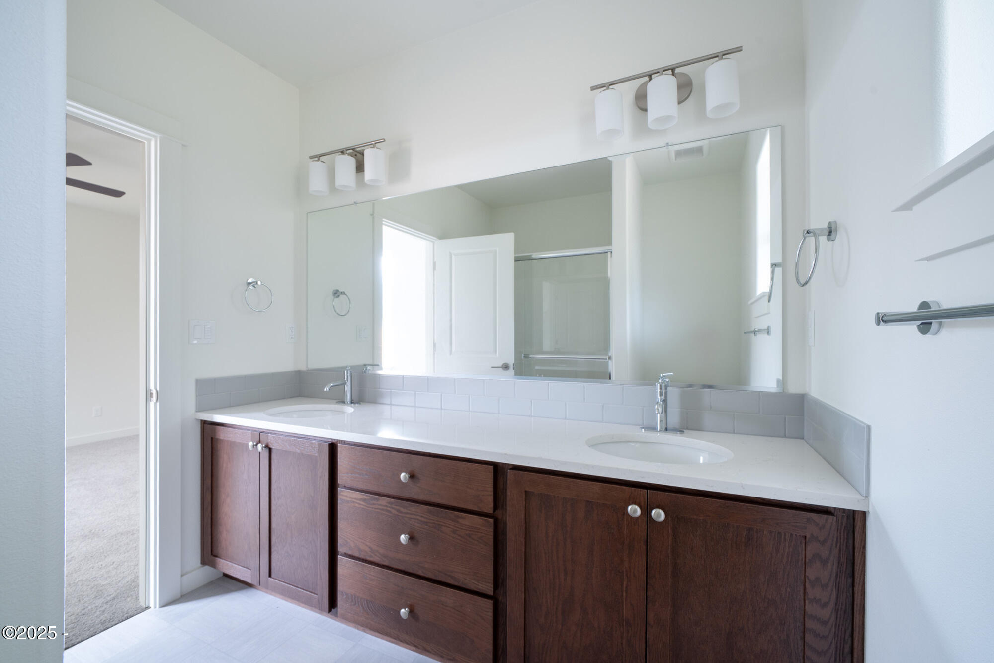 15 SW Johnson Street