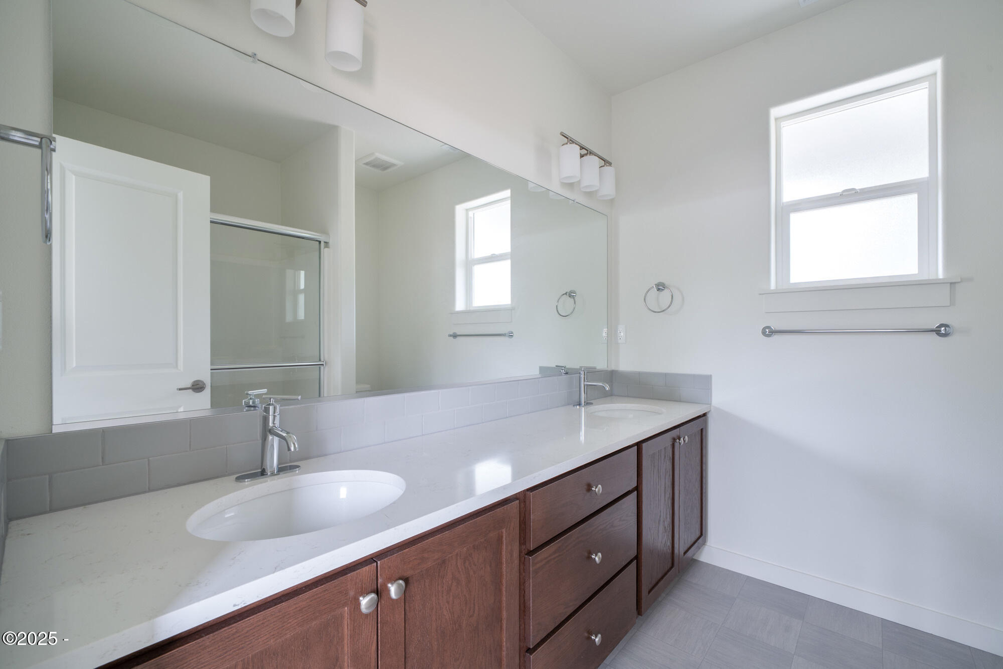 15 SW Johnson Street