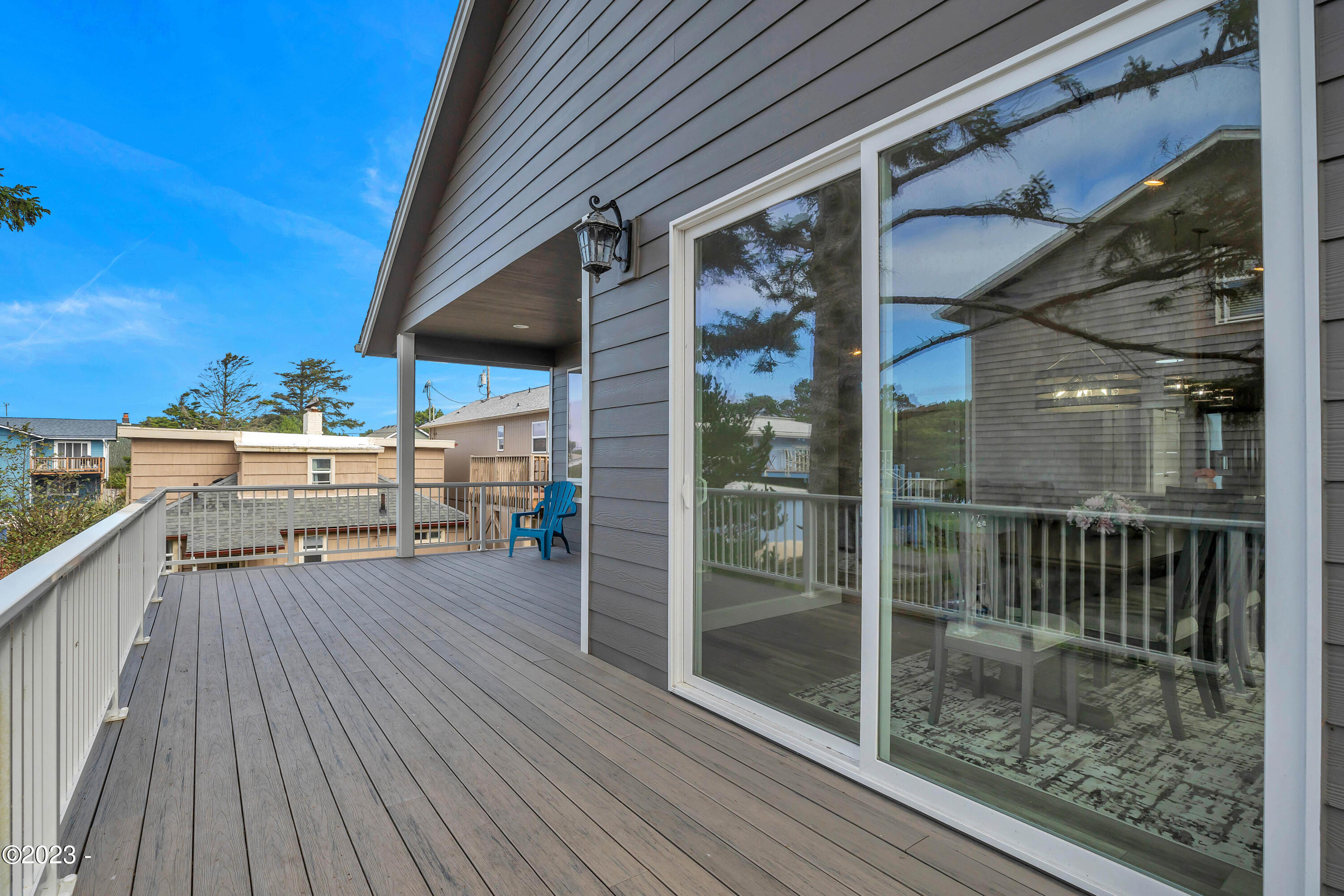 3945 Evergreen Avenue